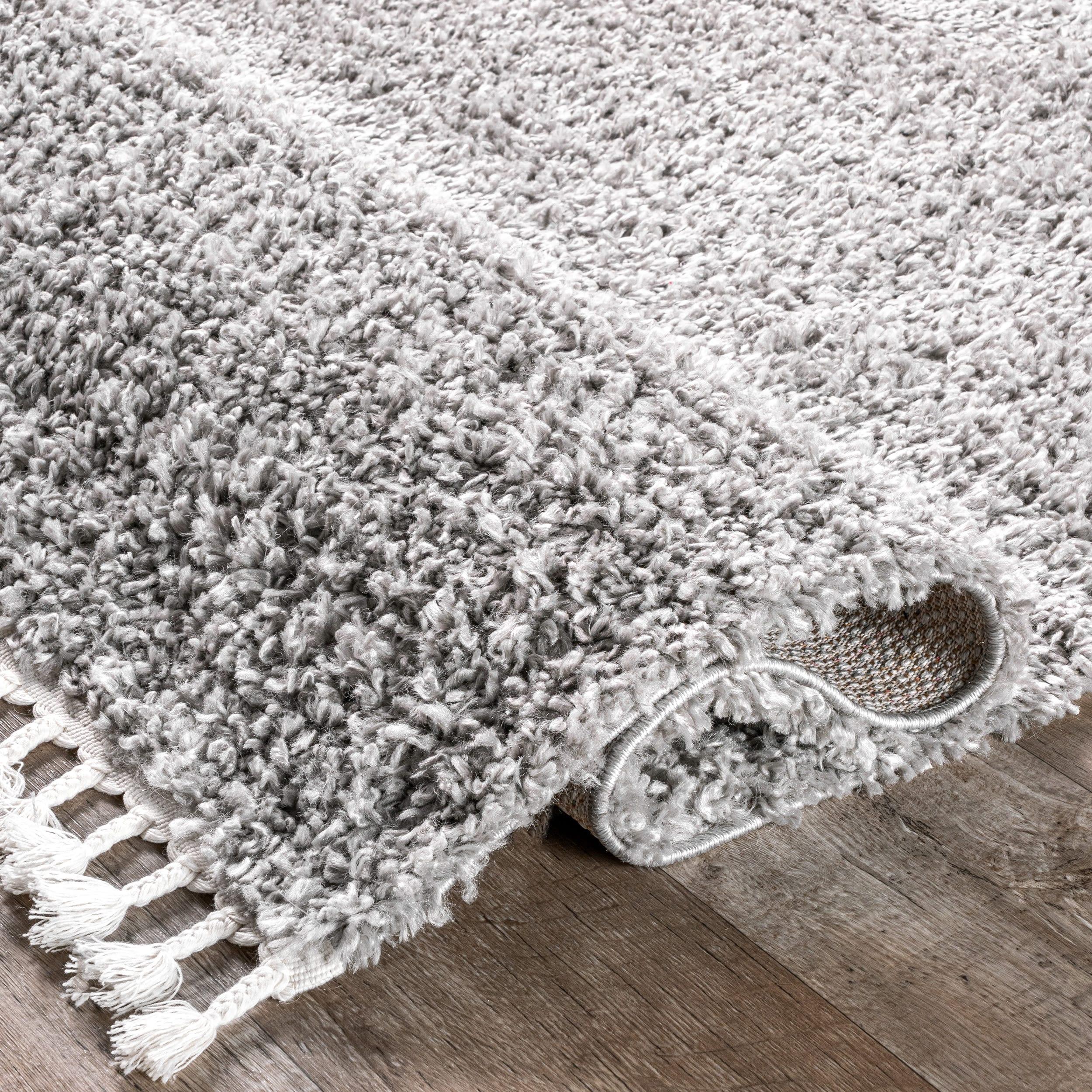 Nuloom Neva Solid 3x5 Accent Shag Indoor Area Rug for Living Room Bedroom Dining Room Nursery Entryway, Grey/Ivory