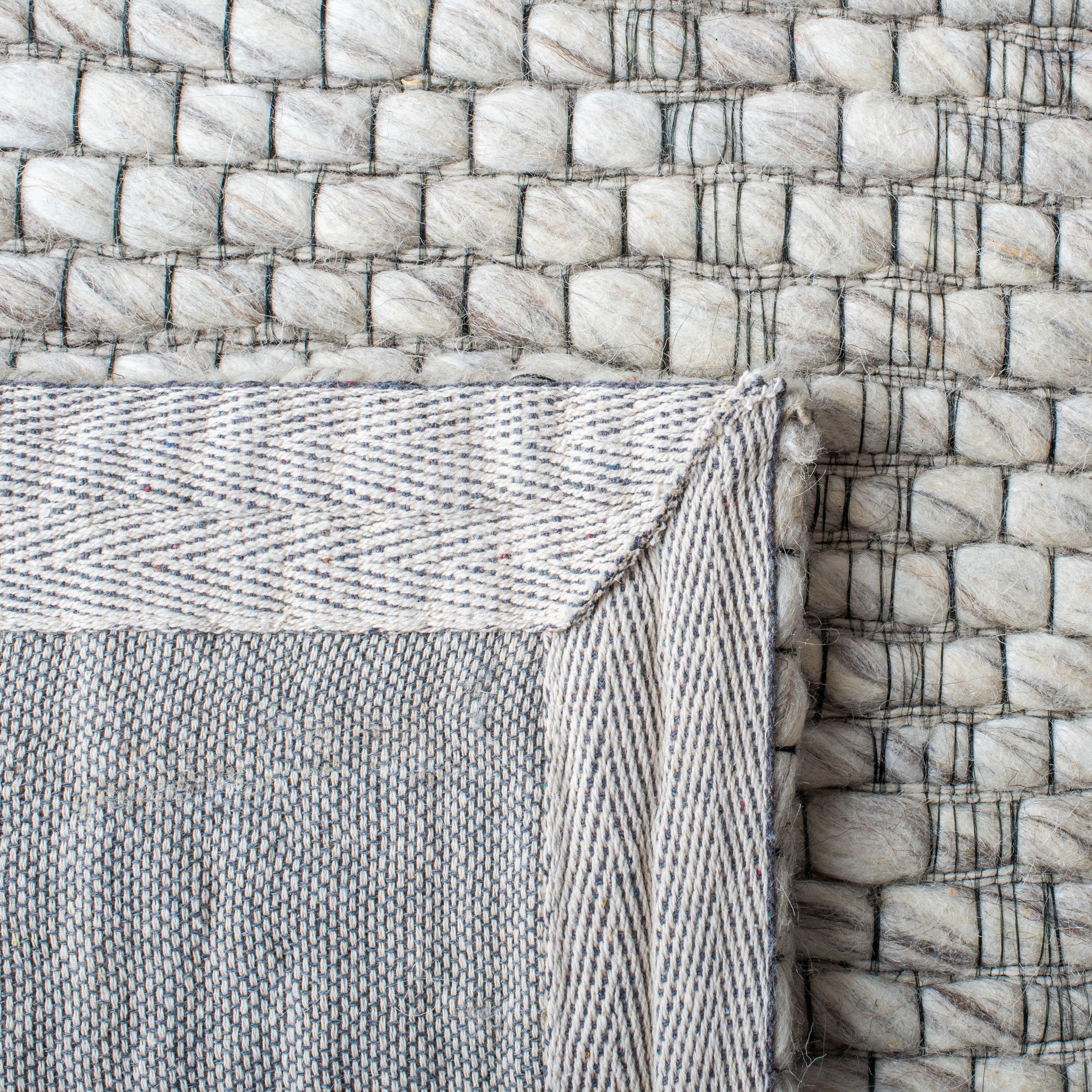 Marbella MRB551 Power Loomed Area Rug - Beige - 4'x6' - Safavieh.