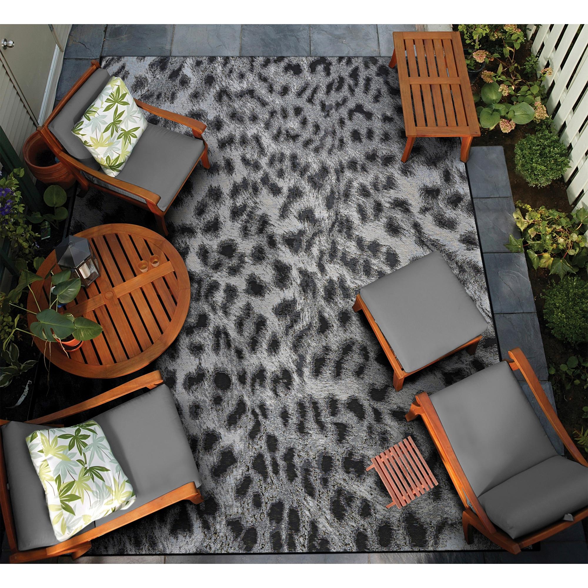 Couristan Dolce Lynx Indoor/Outdoor Area Rug, Ivory-Charcoal, 2'3" x 3'11"