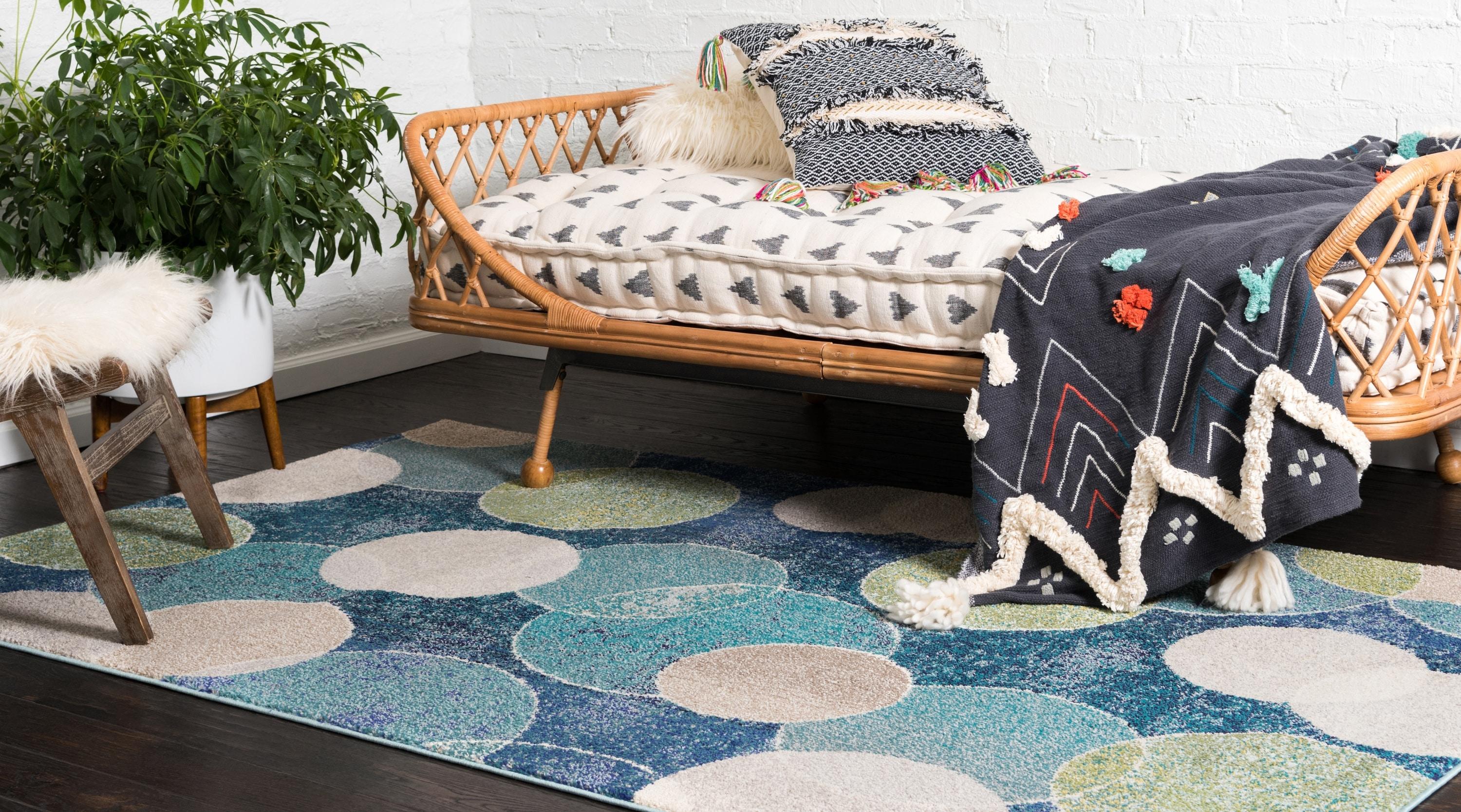 Unique Loom 4' 1 x 6' 1 Navy Blue Chromatic Seaside Area Rug