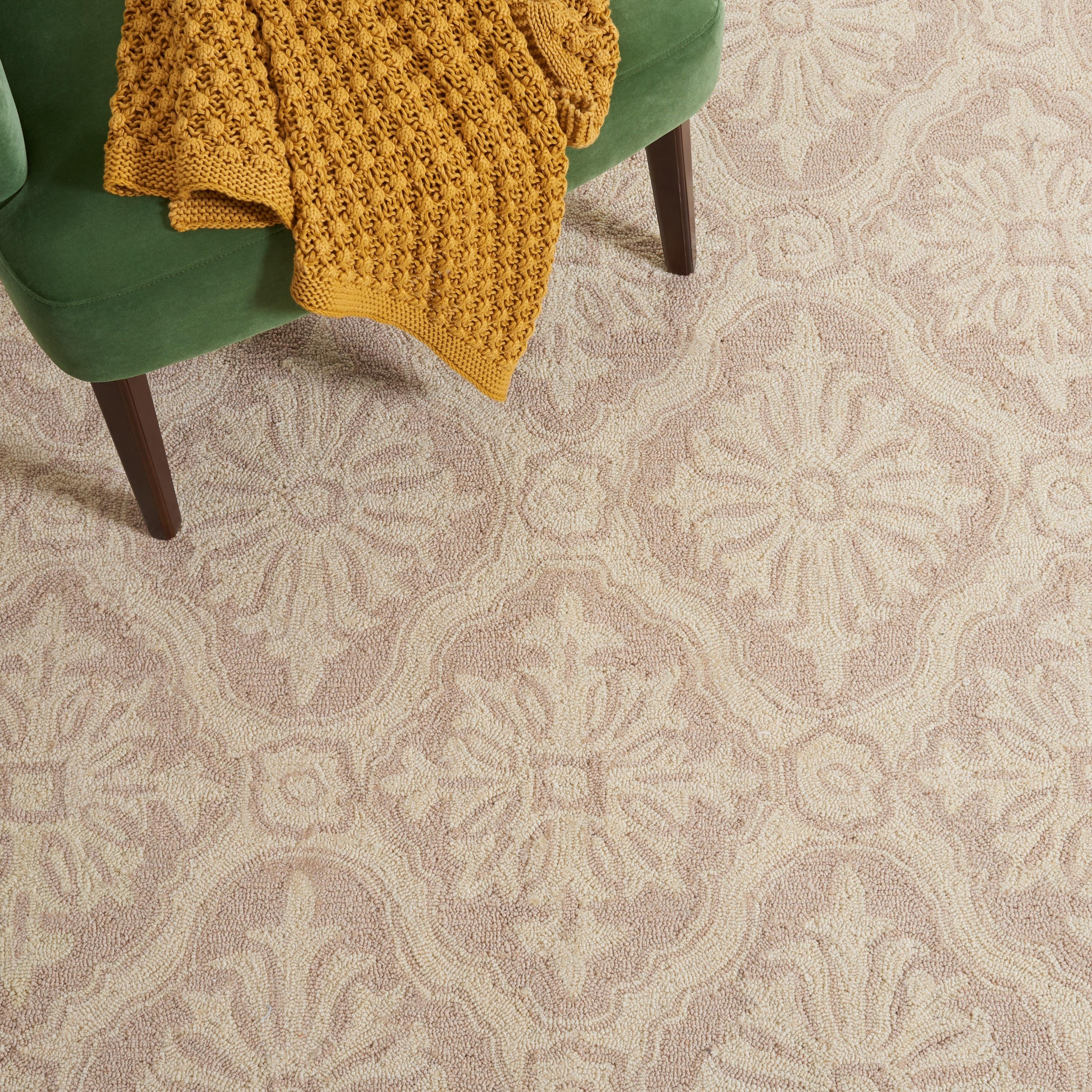 Taran Easy Care Hand Hooked Performance Damask Rug