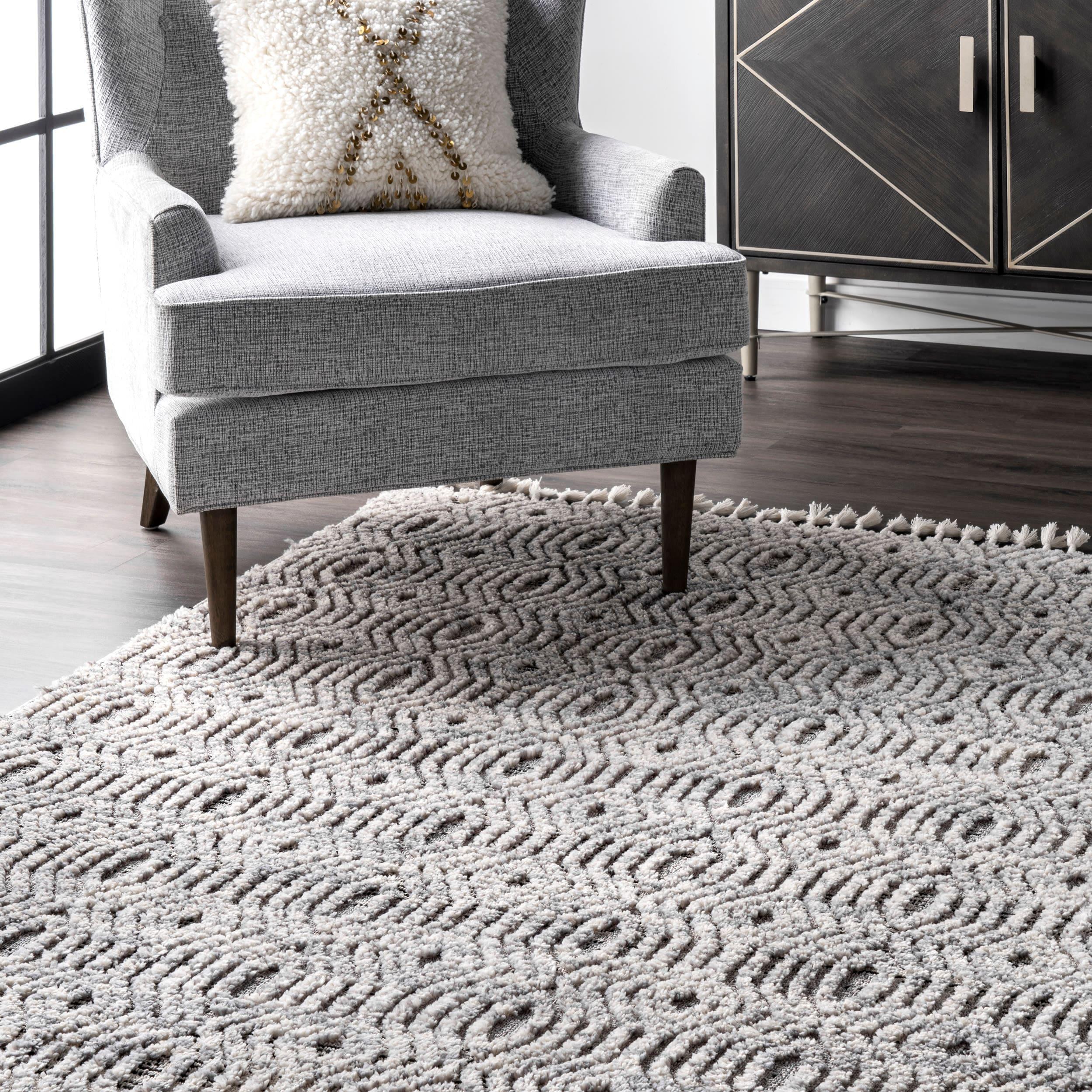 Nuloom Arielle Soft Trellis Textured Tassel Indoor Area Rug, 4' x 6'