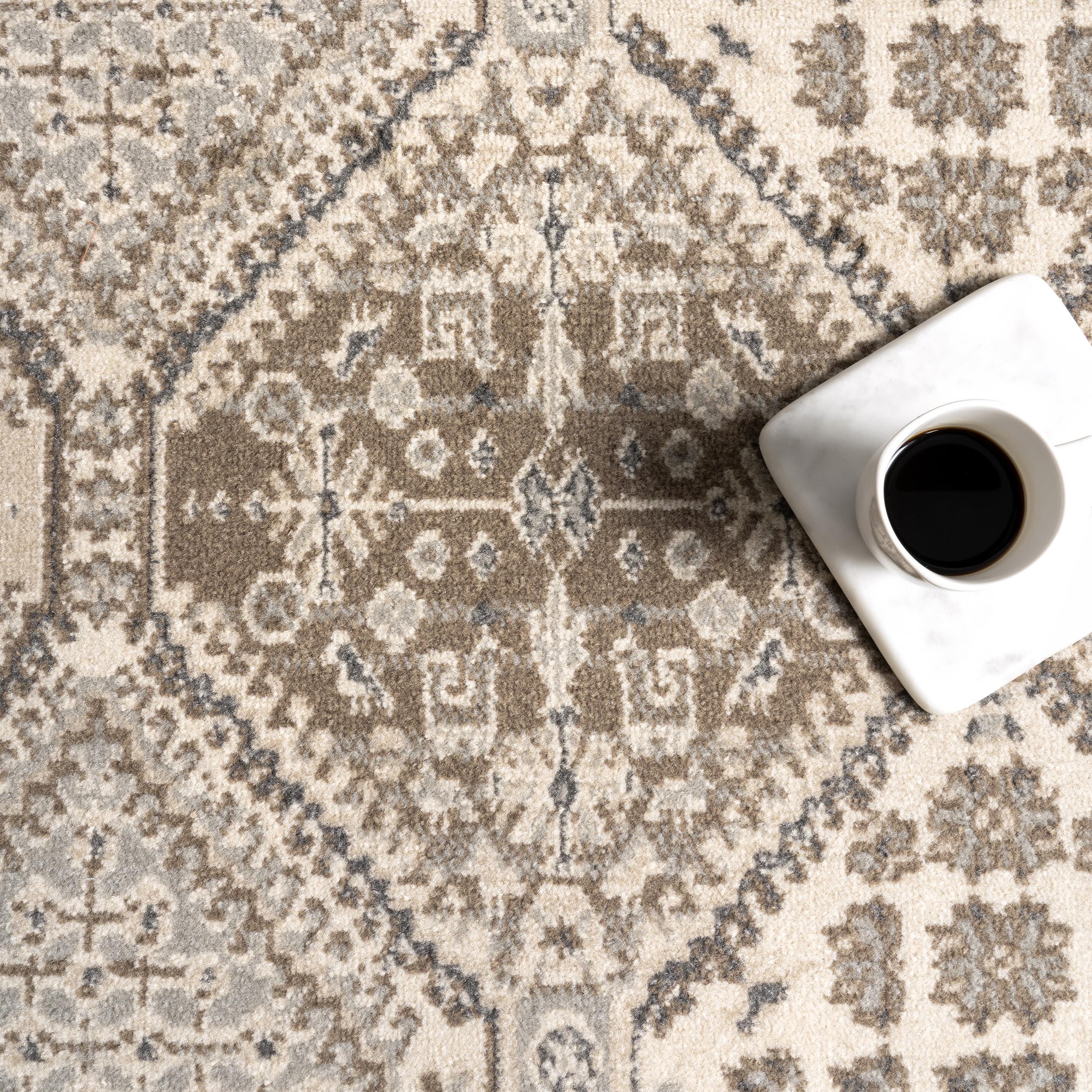 Nuloom 5x8 Becca  Tiled Indoor Area Rug, Beige, Faded Transitional Design, Stain Resistant, BedroomLiving Room, Kitchen,