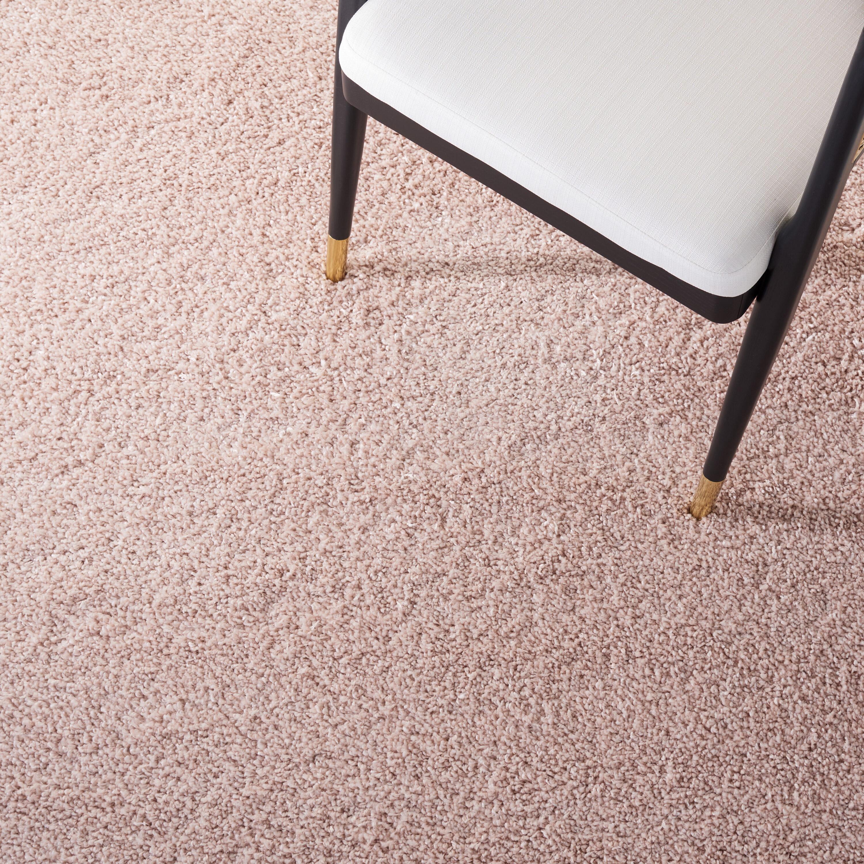 Safavieh Solo Shag 5 x 8 (ft) Loomed Polypropylene Beige Rectangular Indoor Solid Area rug
