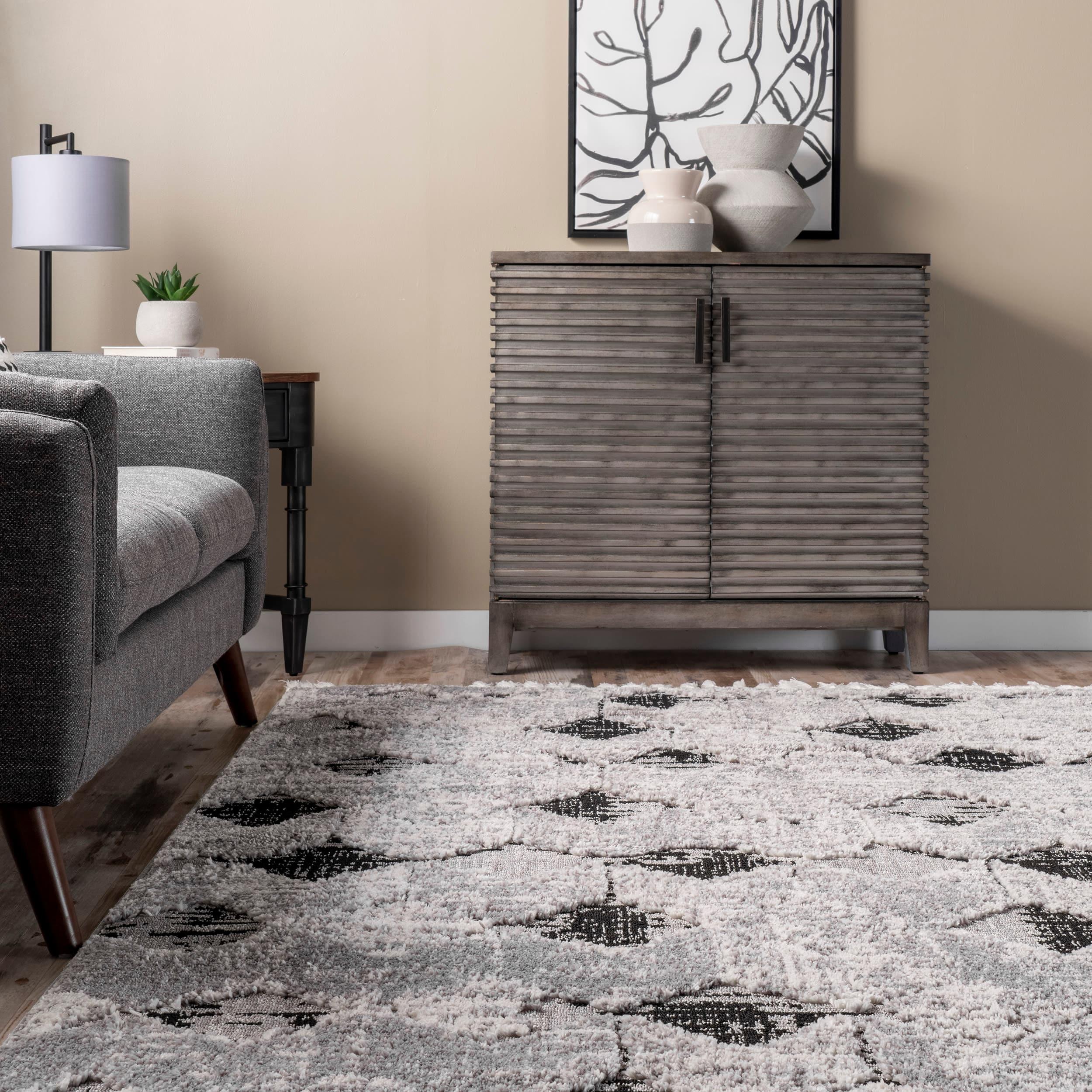 nuLOOM Agata Textured Tassel Area Rug, 5' 3" x 7' 7", Black