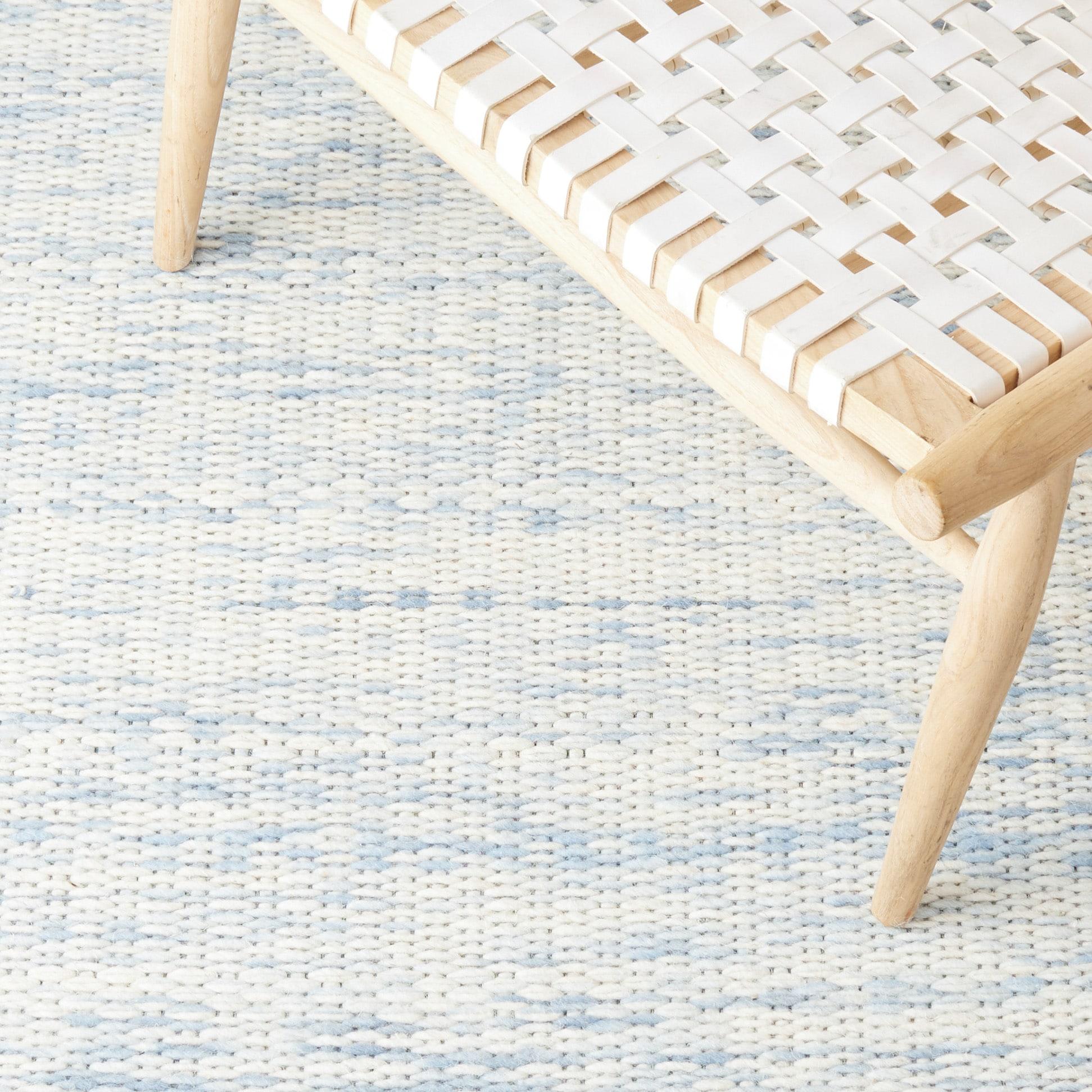 Marbella MRB311 Hand Woven Indoor Area Rug - Blue/Ivory - 6'x6' - Safavieh