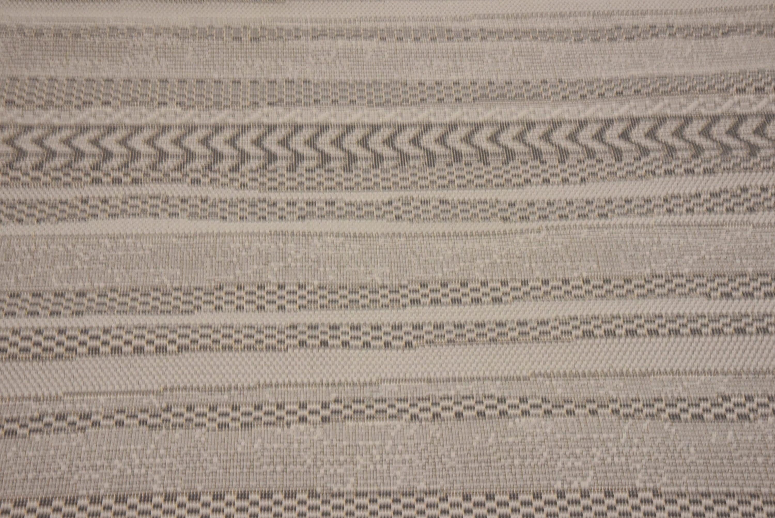 McLellen Striped Indoor / Outdoor Rug