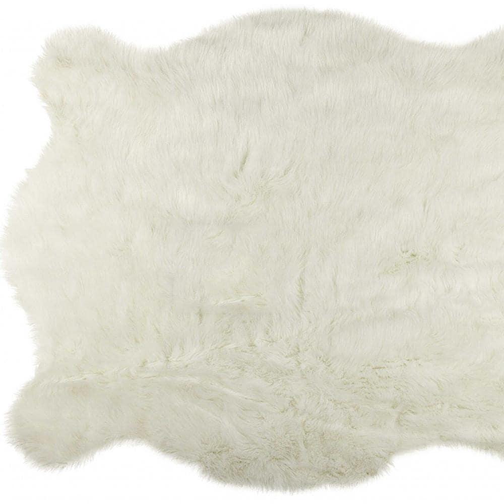 4.25" x 5" Polar Bear Faux Hide Area Rug