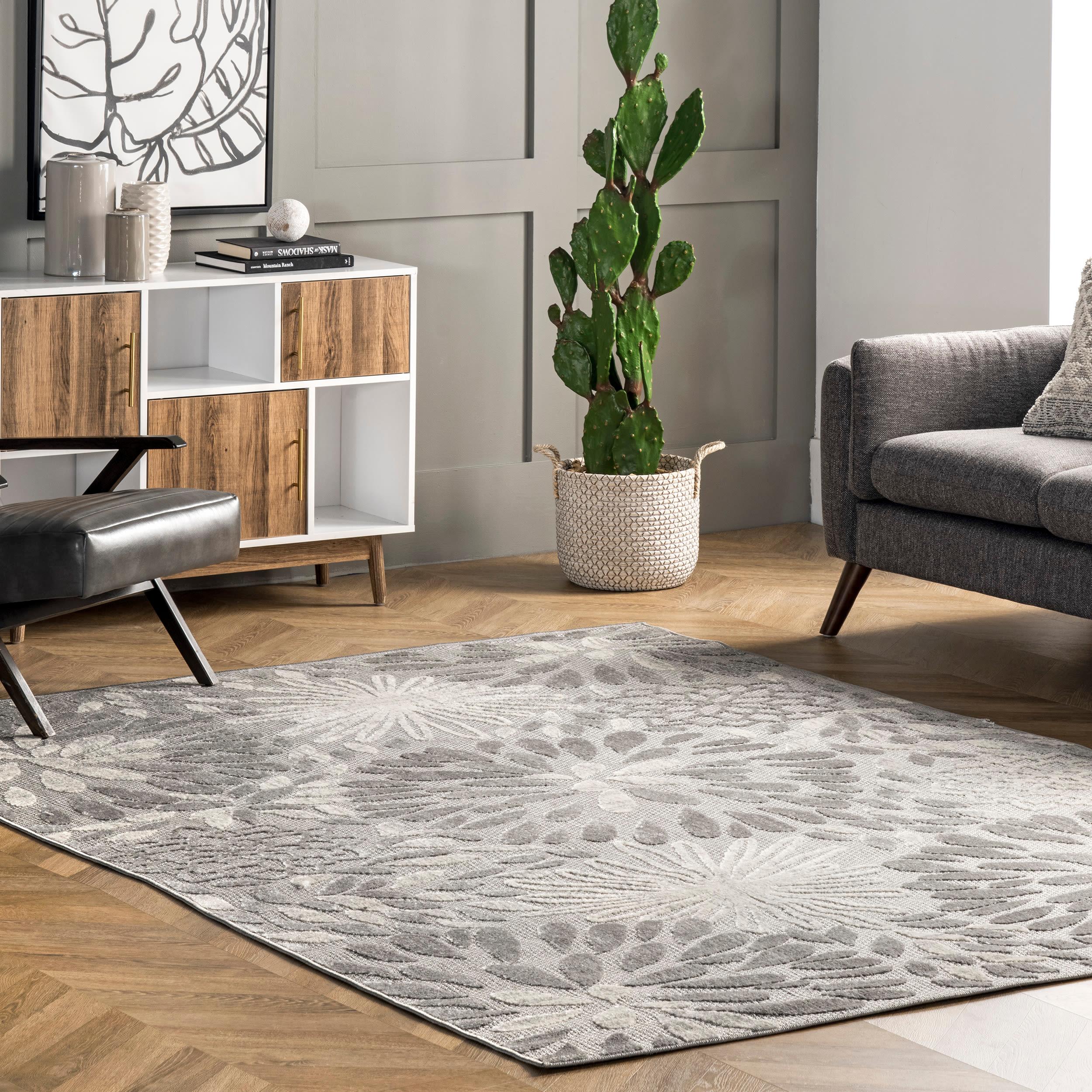 Nuloom Monique Floral & Paisley 5x8 Indoor/Outdoor Area Rug for Living Room Patio Deck Front Porch Kitchen, Light Grey/Ivory