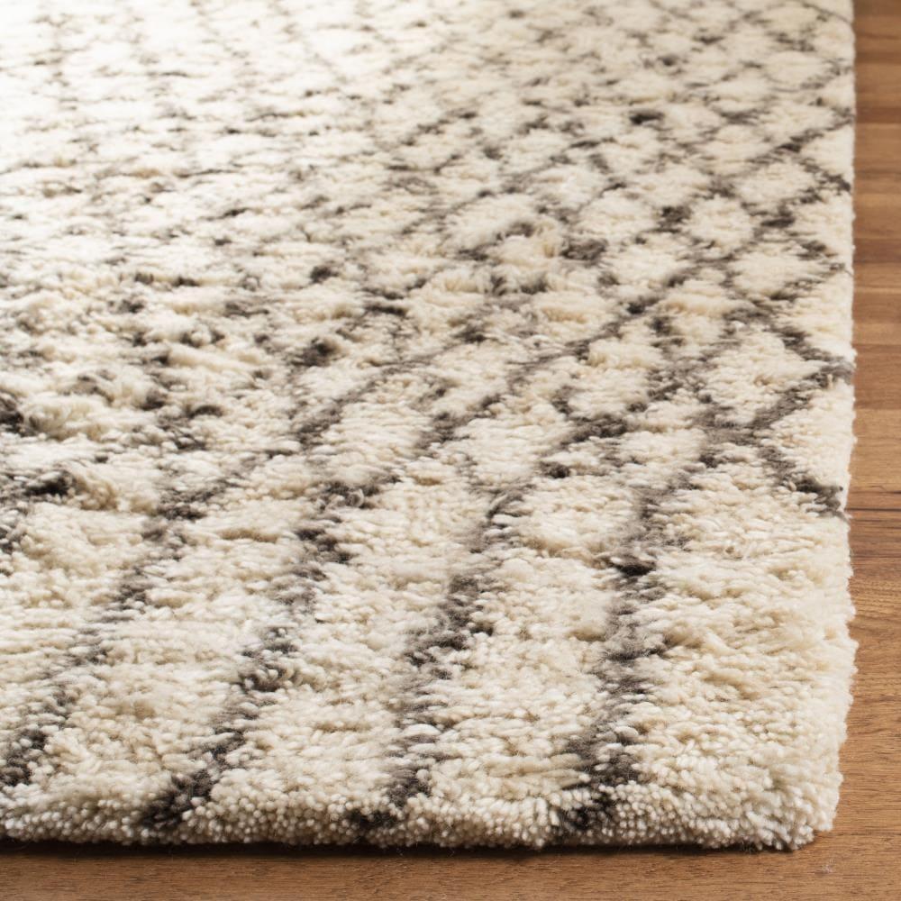 Safavieh Casablanca Shag Amber Abstract Area Rug or Runner