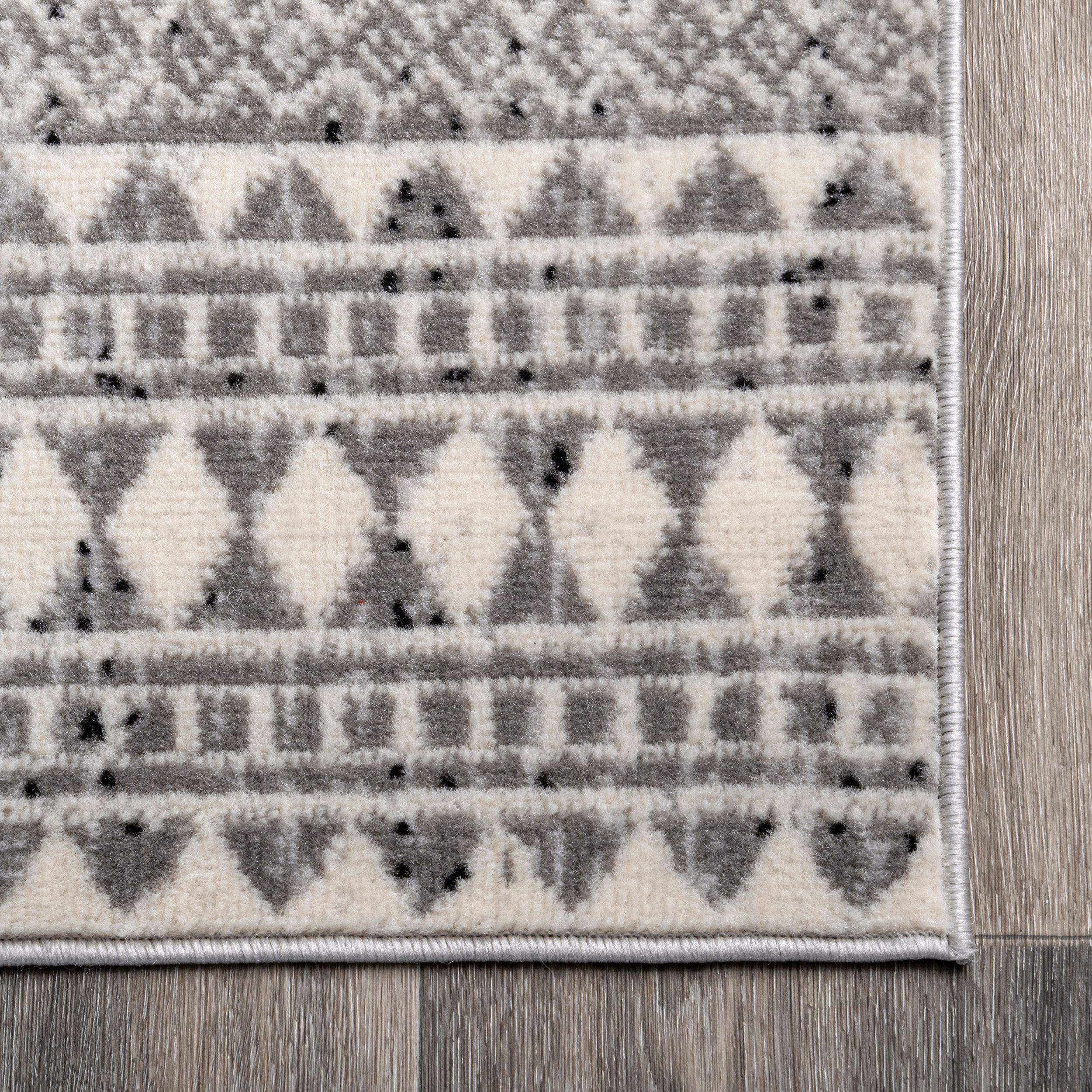 Nuloom Catherina Trellis 4x6 Indoor Area Rug for Living Room Bedroom Dining Room Kitchen, Grey/Ivory
