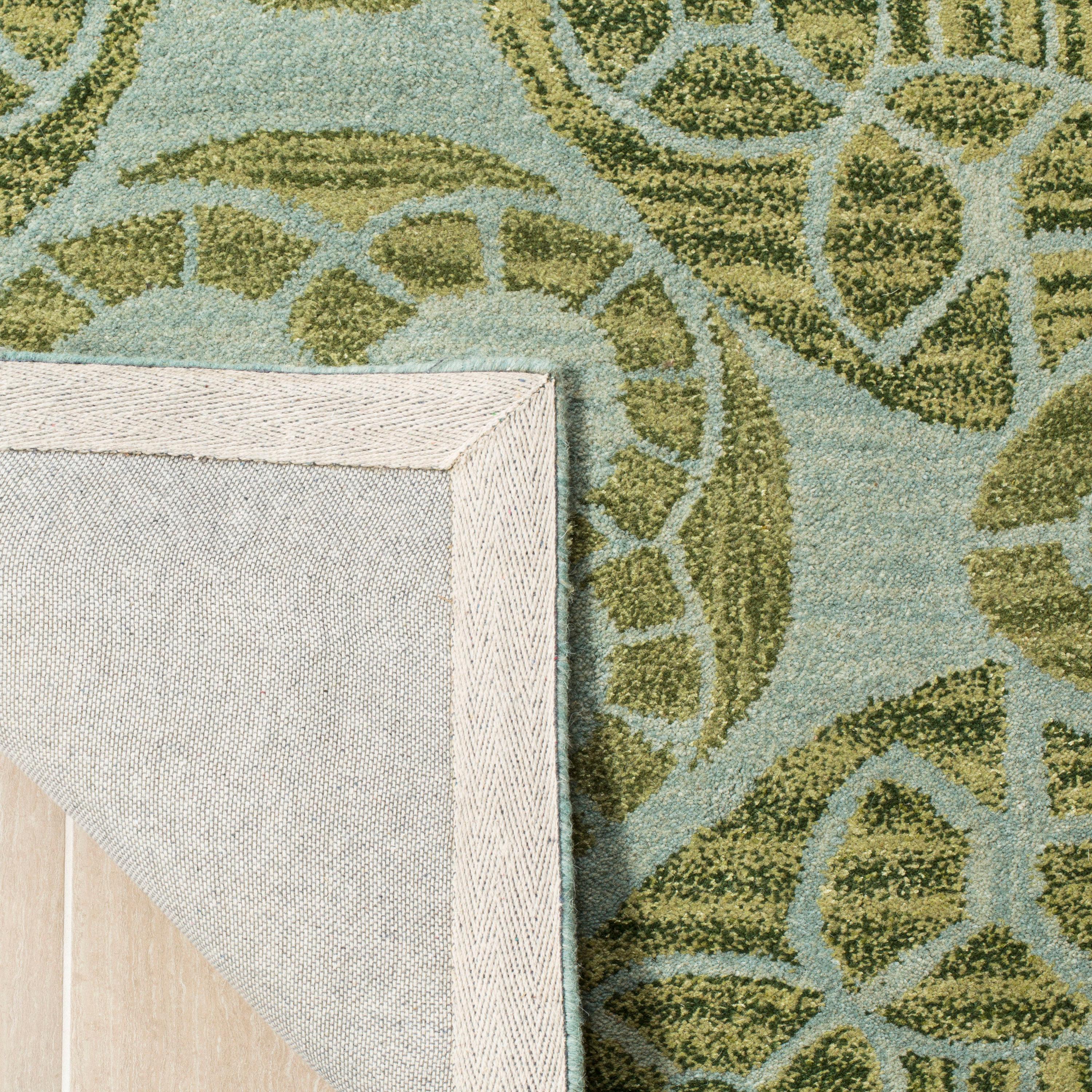 SAFAVIEH Wyndham Louise Medallion Wool Area Rug, Turquoise/Green, 10' x 14'