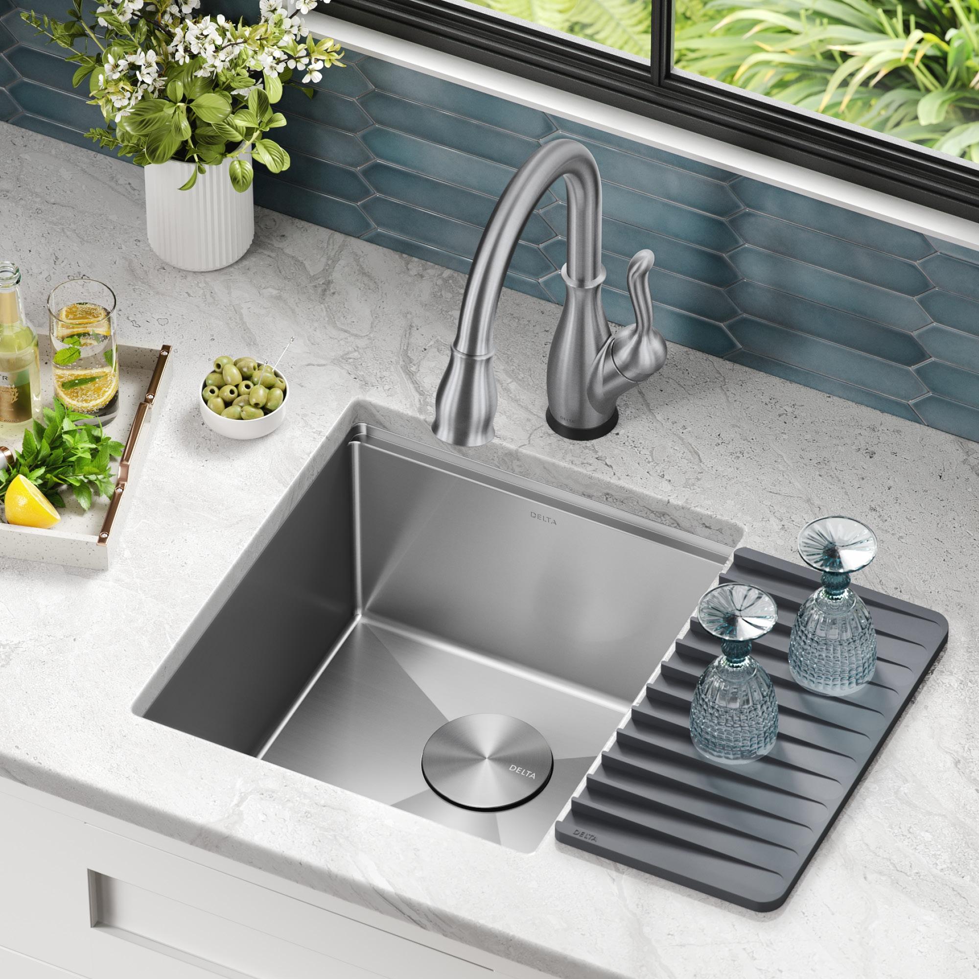 Delta Lorelai™ 17" L Workstation Bar Prep Kitchen Sink Undermount 16 Gauge Stainless Steel Single Bowl