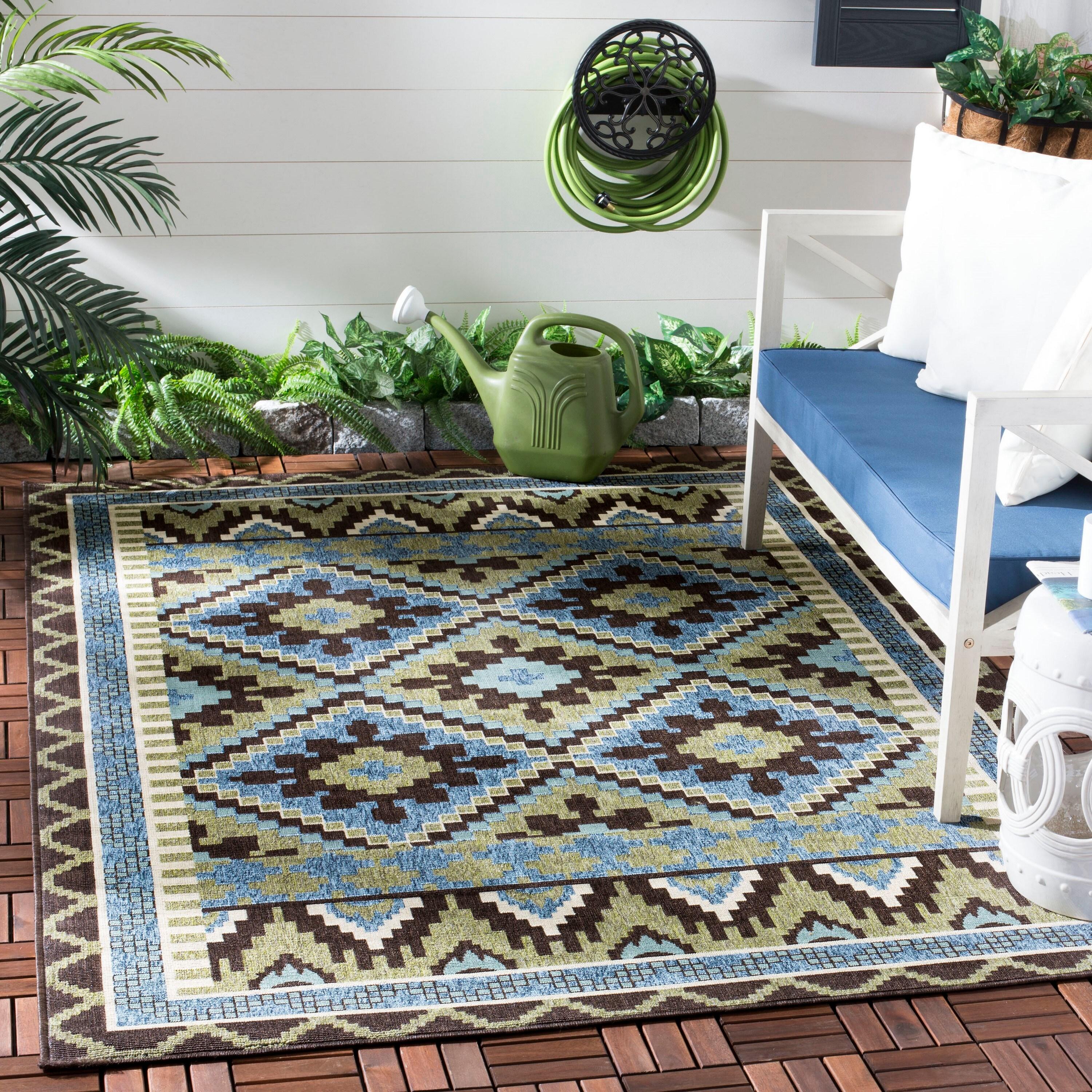 Veranda VER096 Power Loomed Indoor/Outdoor Accent Rug - Green/Chocolate - 2'7"x5' - Safavieh.