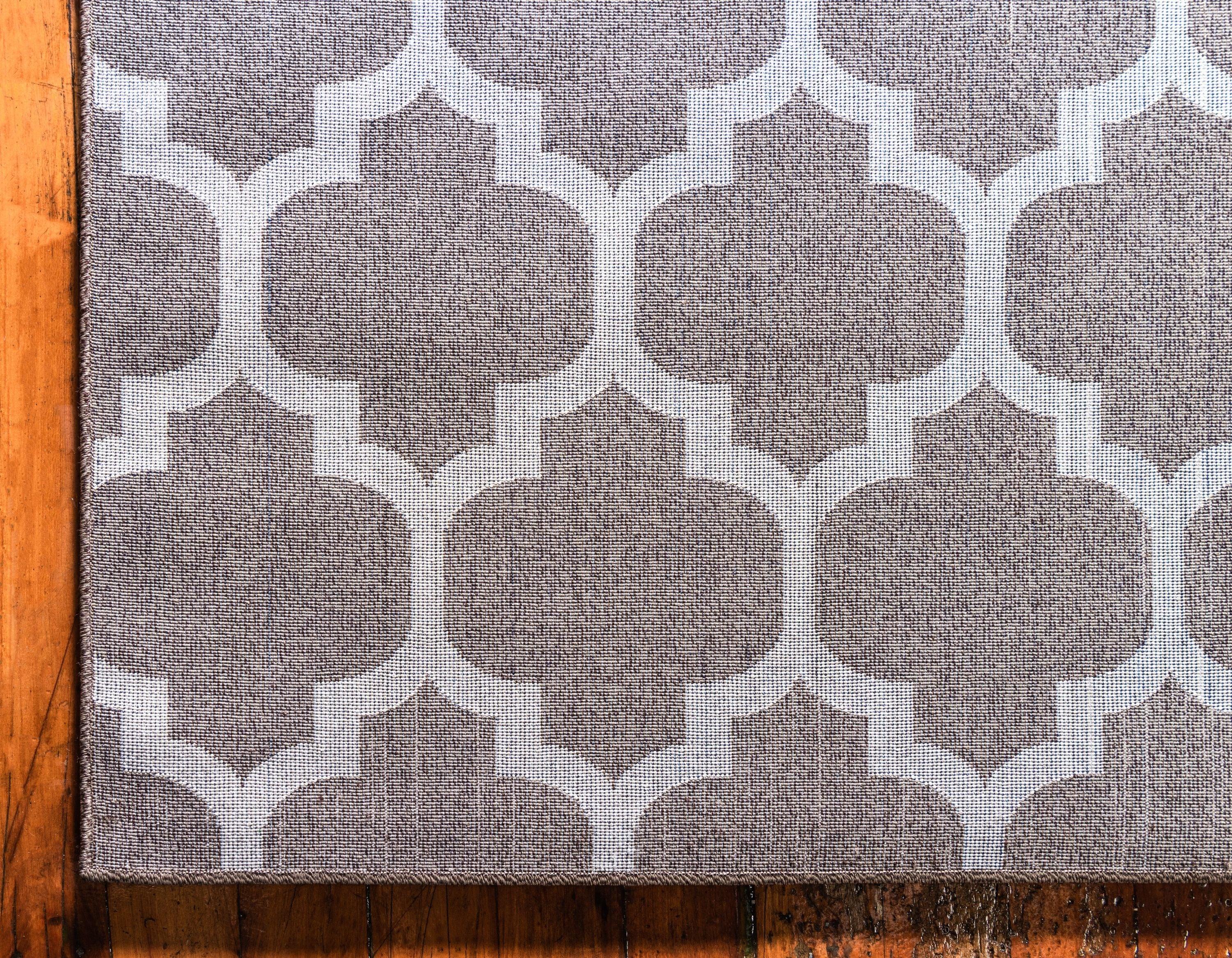 Unique Loom 4' 1 x 6' 1 Trellis Philadelphia Brown Area Rug