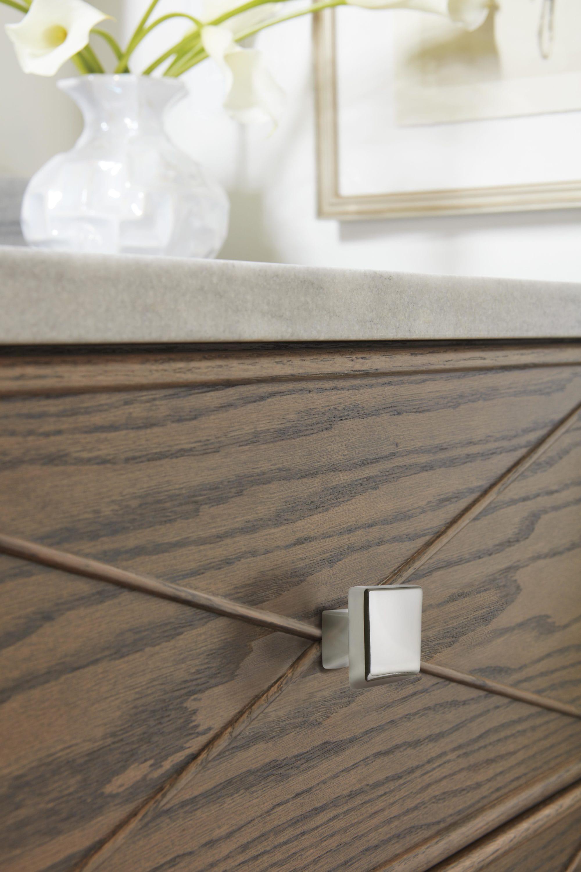 Blackrock 1 1/2" Length Square Knob