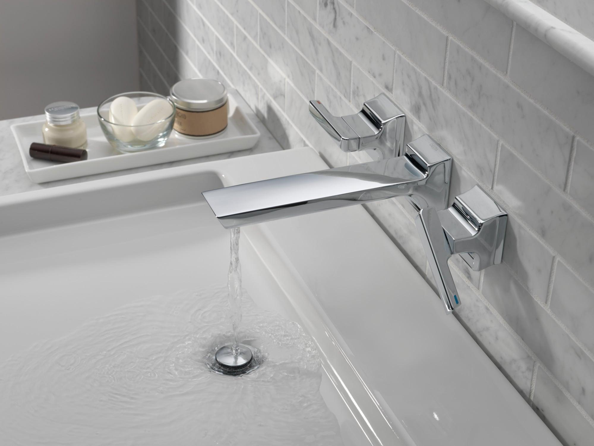 Pivotal Wall Mounted Bathroom Faucet and DIAMOND™ Seal Technology