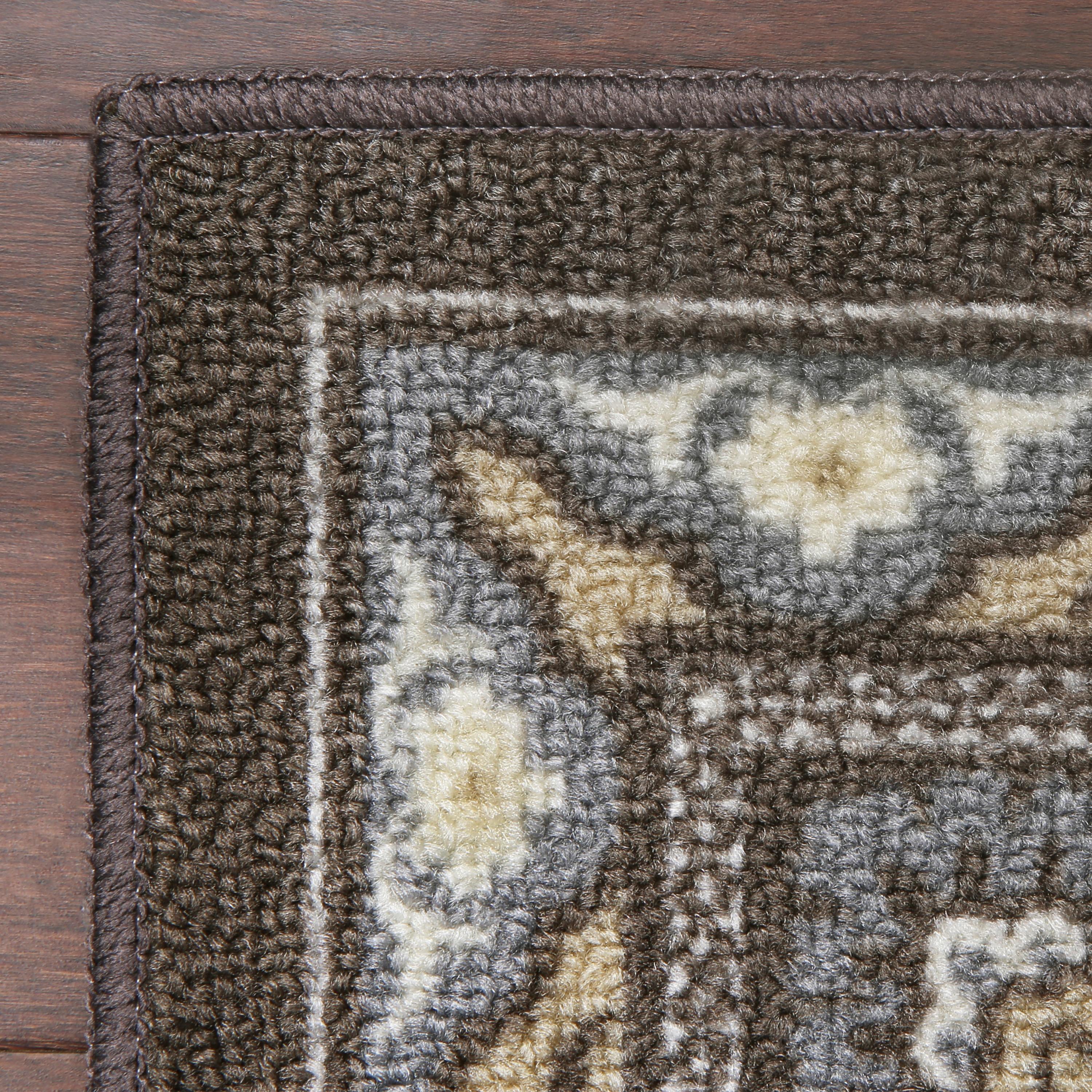 Gray Floral Tufted Non-Slip 5' x 7' Area Rug