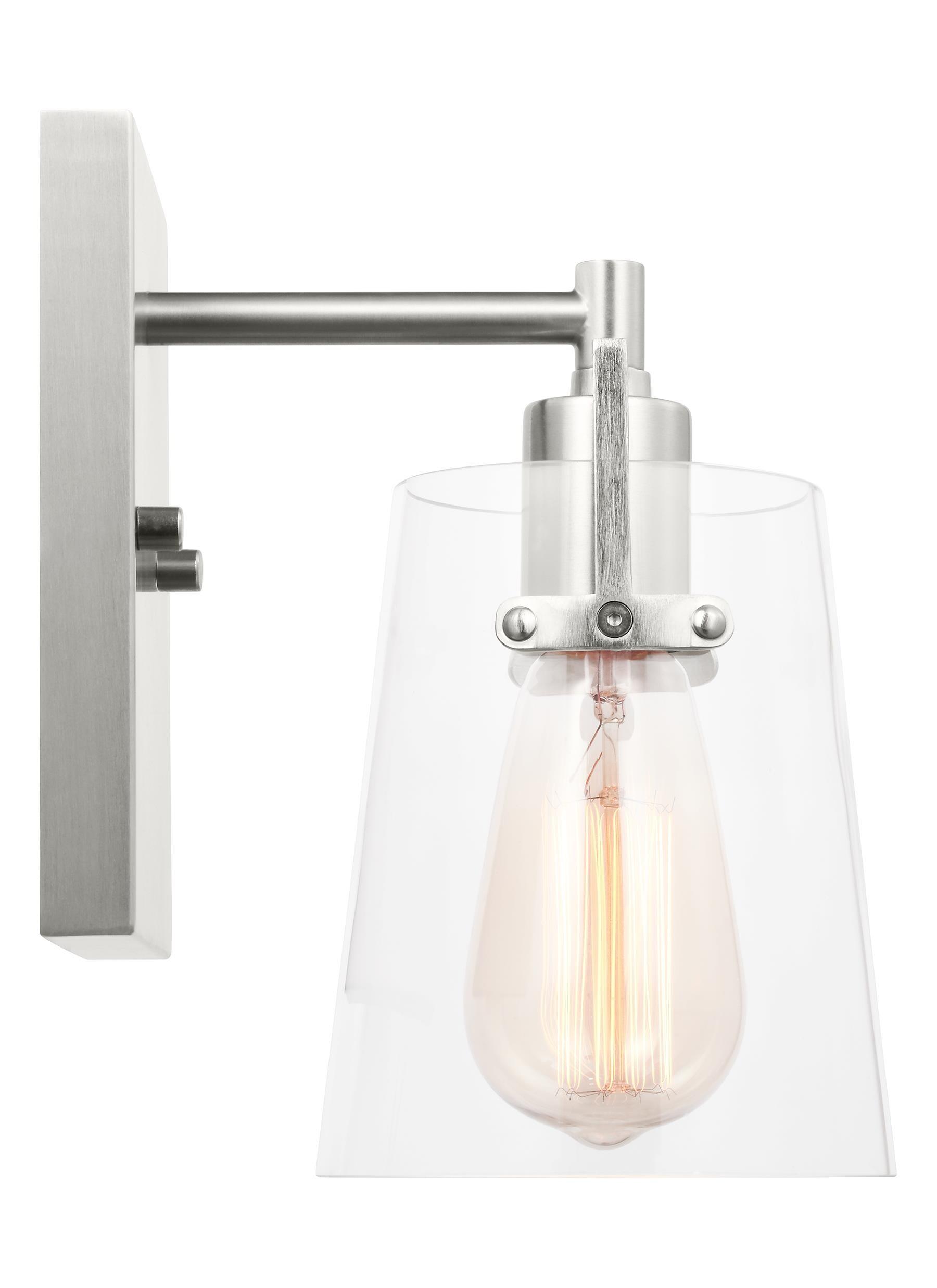 Crofton 1-Light Small Sconce