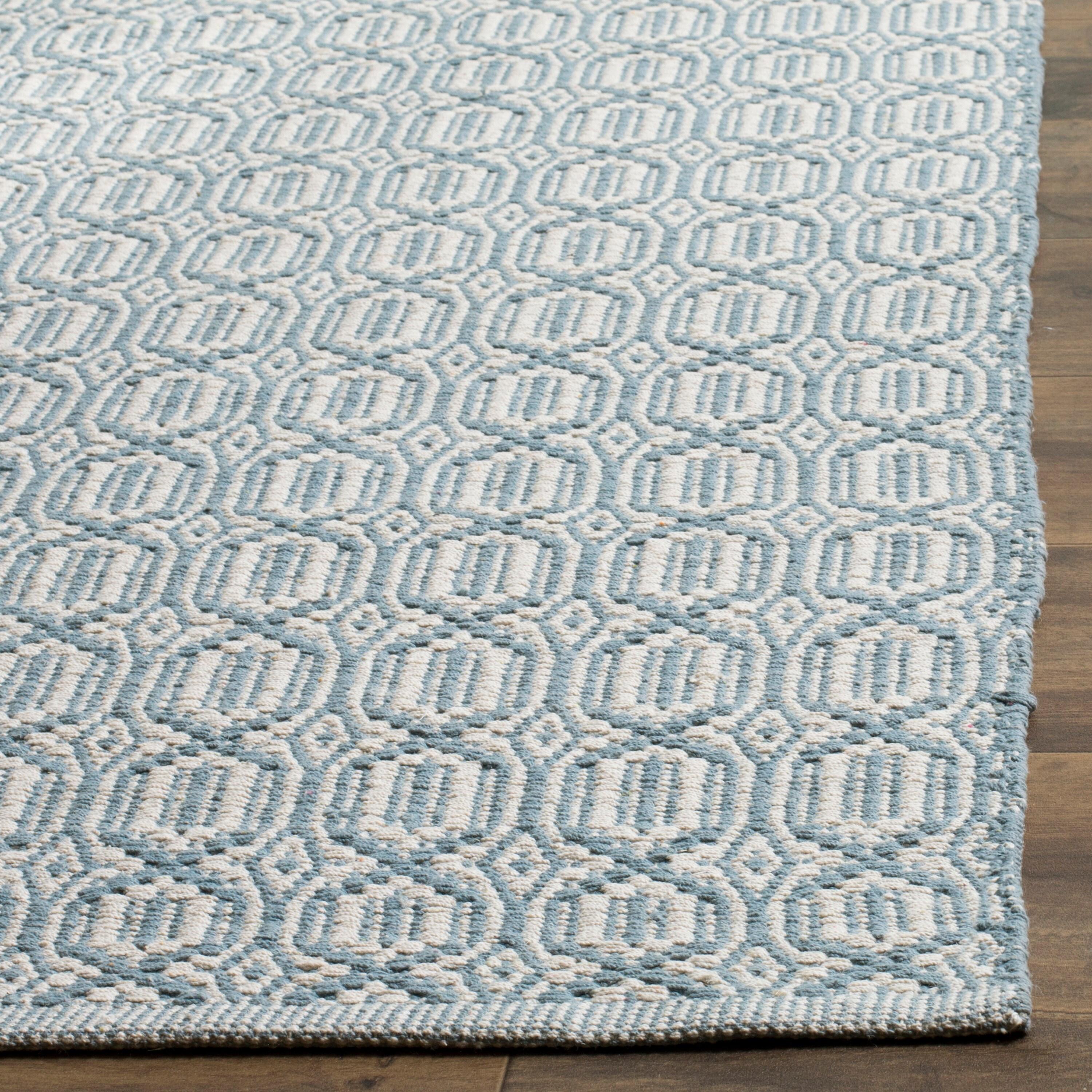 Montauk MTK333 Hand Woven Indoor Accent Rug - Ivory/Blue - 3'x5' - Safavieh.