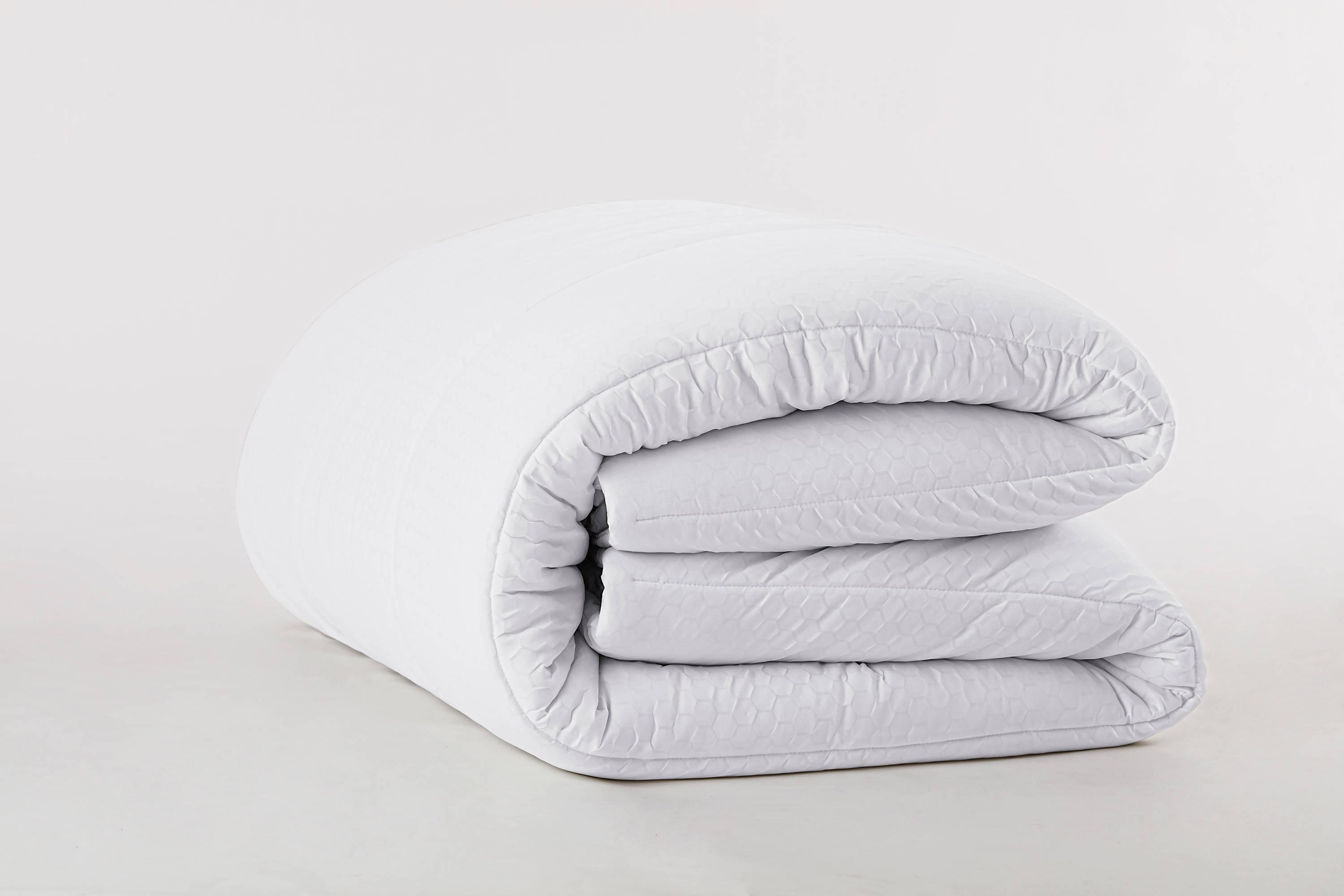 Serta Power Chill Down Alternative Comforter