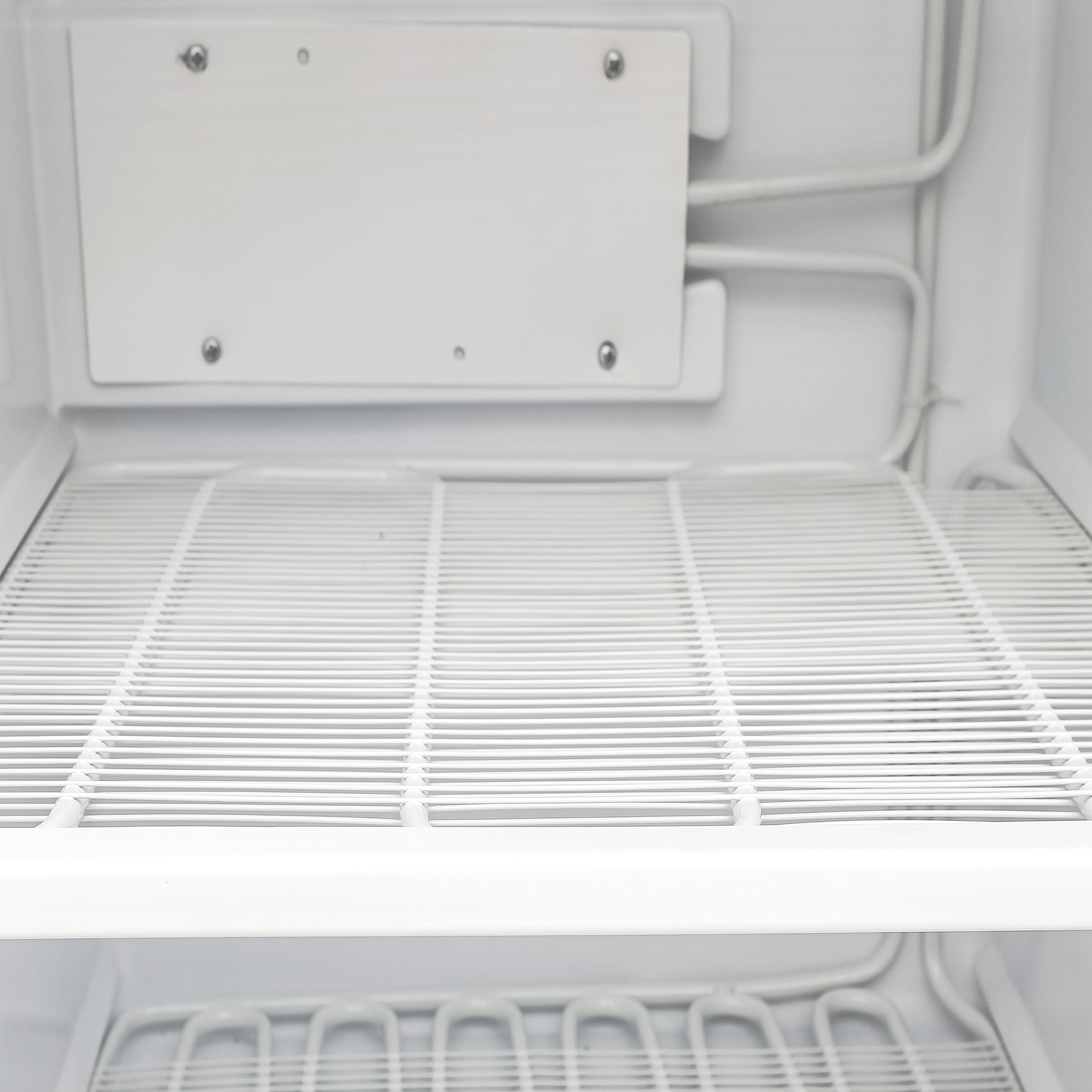 6 Cubic Feet Upright Freezer with Adjustable Temperature Controls