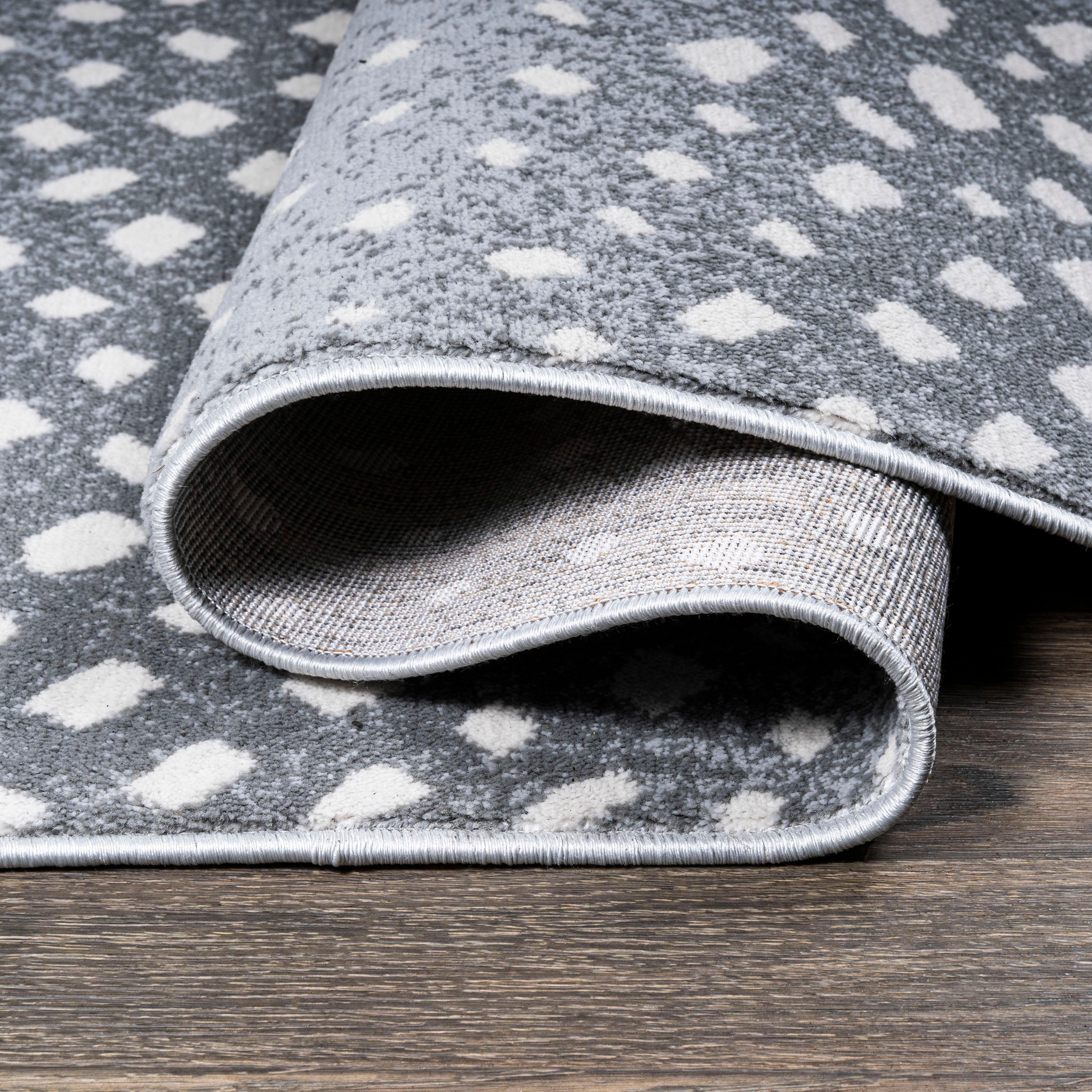 3'x 5' Antelope Modern Animal Area Rug, Light Gray/Cream - JONATHAN Y