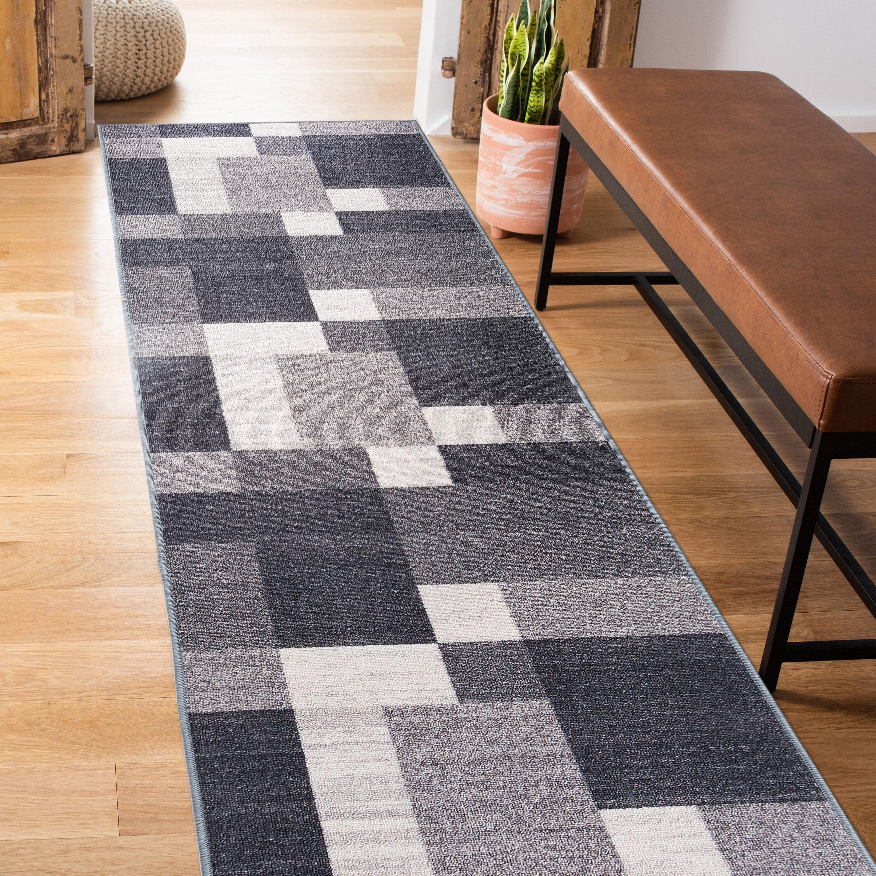 Gray Geometric Non-Slip Washable Runner Rug 2' x 7'