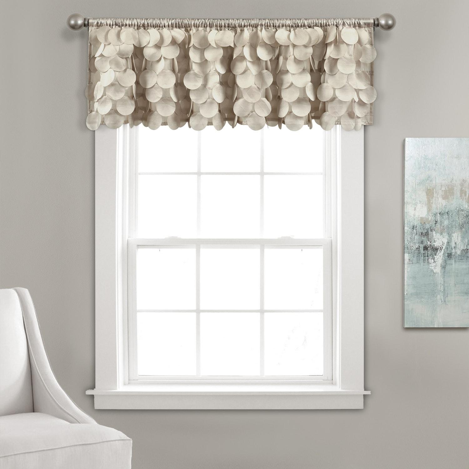 Lush Decor Gigi Scalloped Window Valance