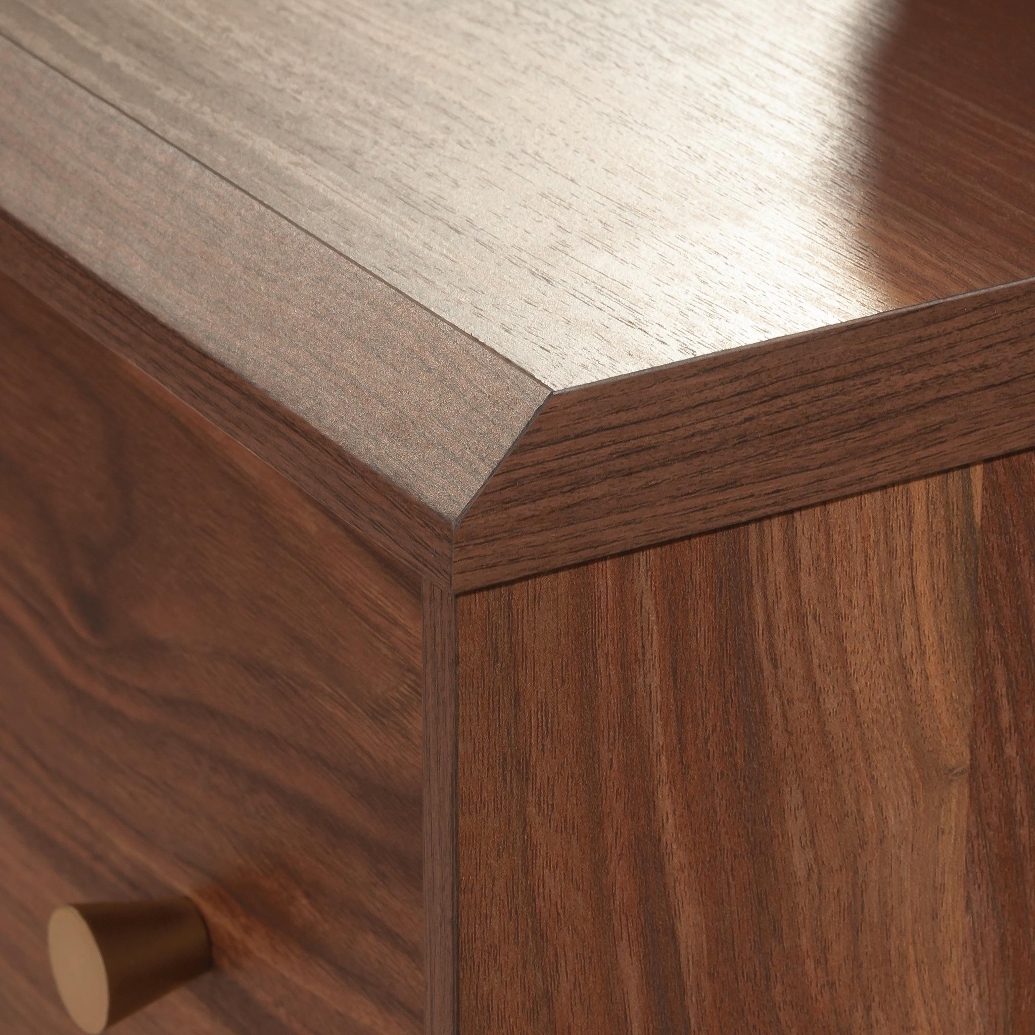 Sauder Willow Place Engineered Wood 6 Drawer Dresser in Grand Walnut