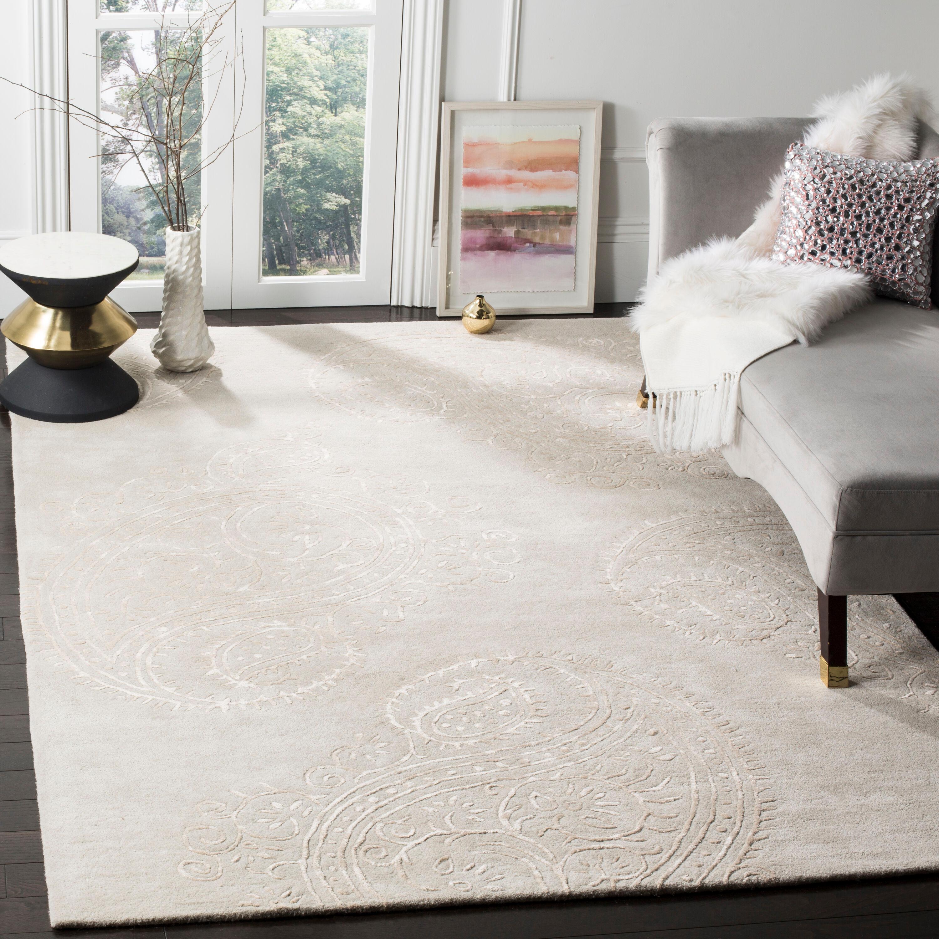 Bella BEL153 Hand Tufted Area Rug - Silver/Beige - 6'x9' - Safavieh.
