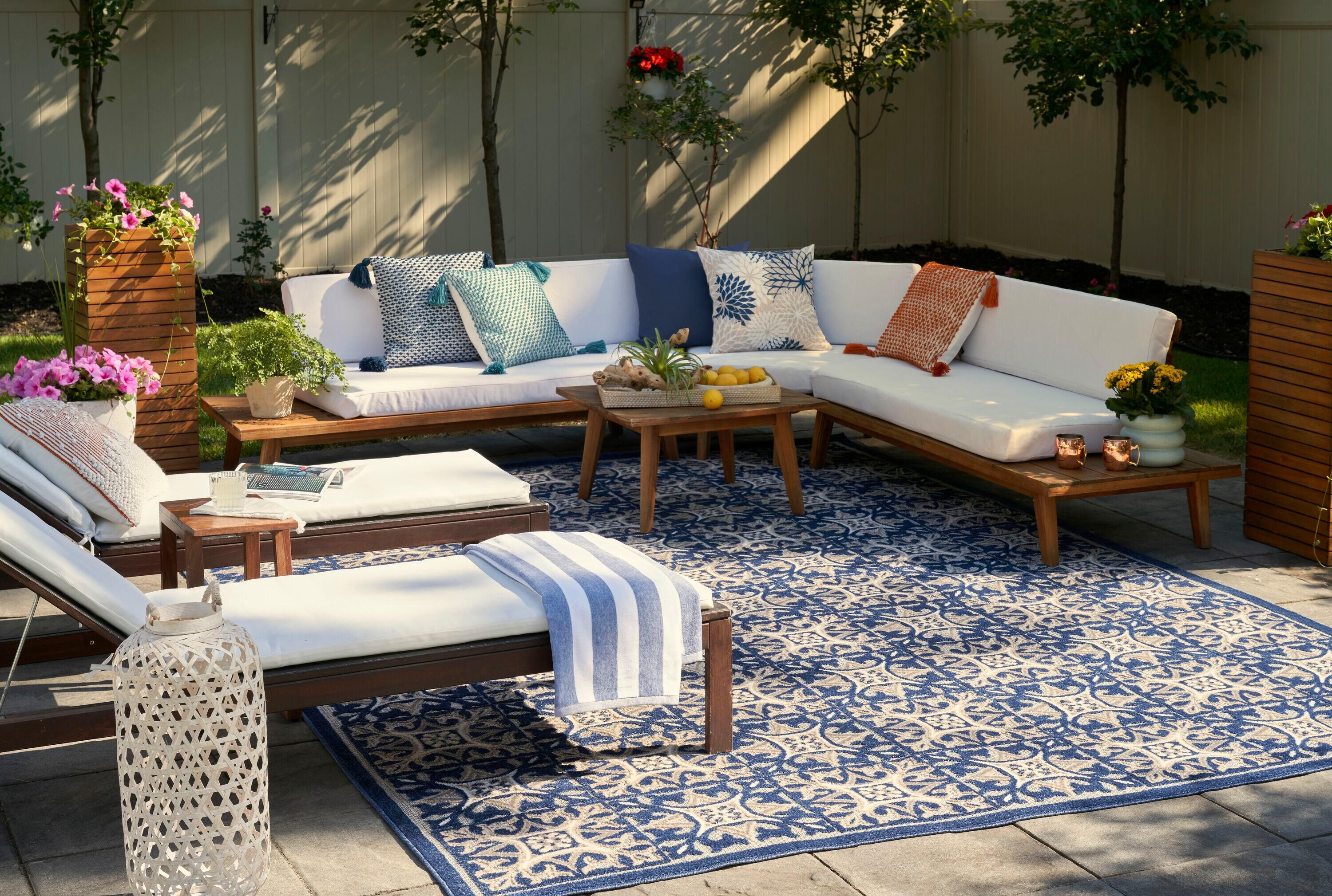 Nourison Aloha Modern Mosaic Flatweave High-Low Indoor Outdoor Area Rug Blue 9' x 12'