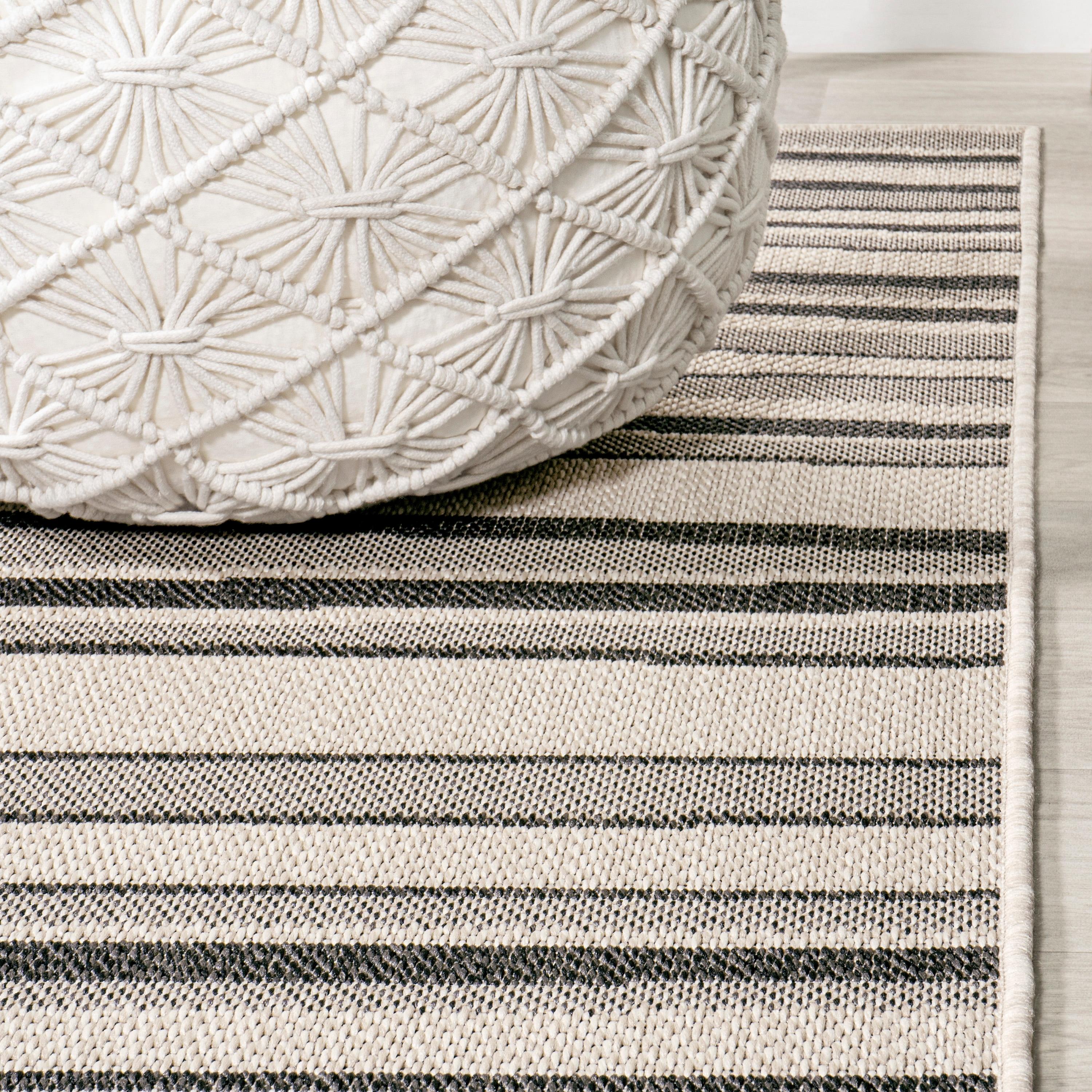 5' x 8' Castara Wavy Stripe Modern Indoor/Outdoor Area Rug, Cream/Dark Gray - JONATHAN Y