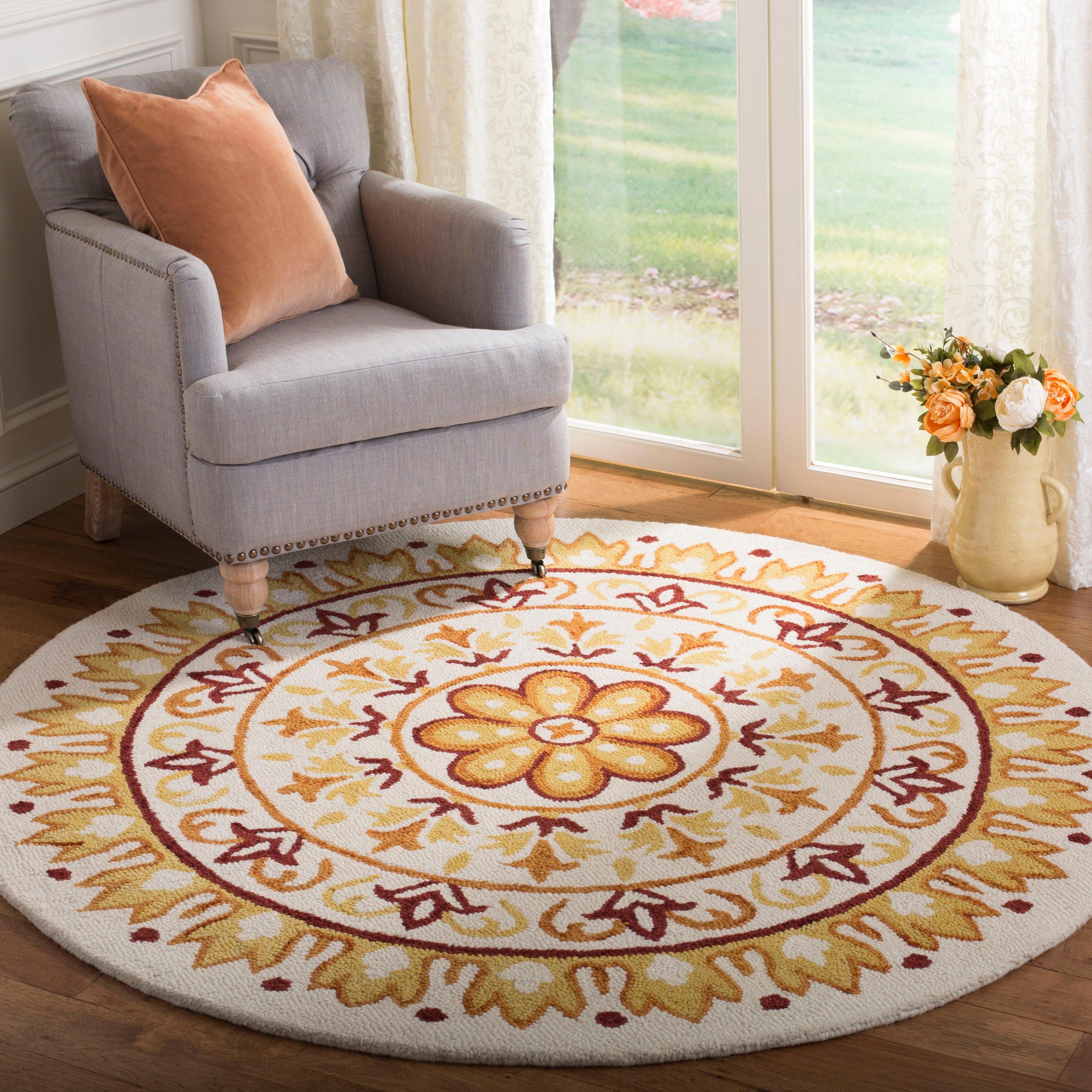 Novelty NOV607 Hand Tufted Area Rug - Ivory/Gold - 4' round - Safavieh.