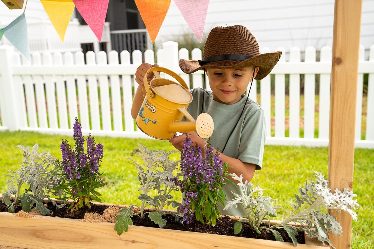 Dig n Play Wooden Sandbox Playhouse with Bench & Flower Planter, Outdoor Sand Pit for Kids