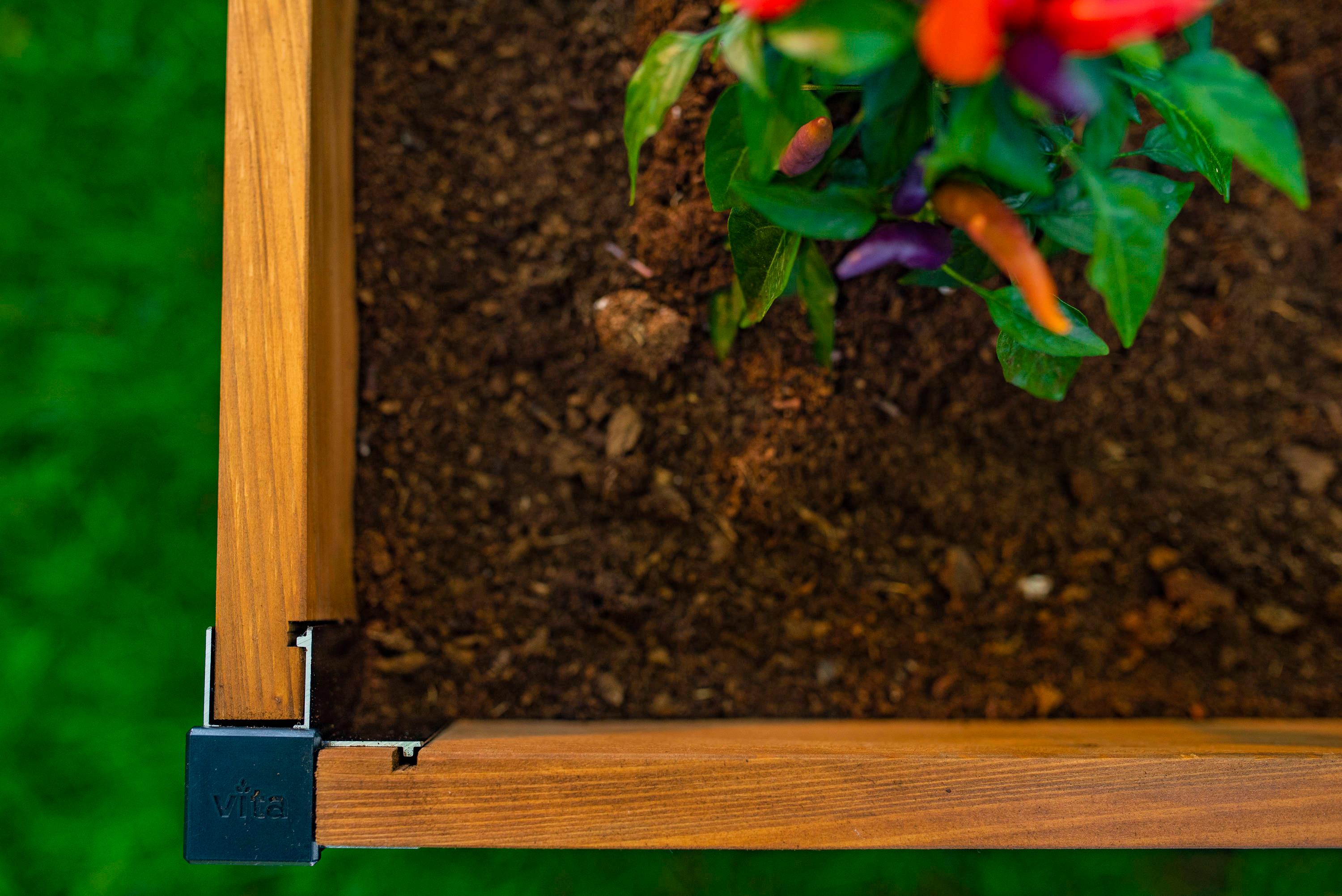 Vita Mezza 3' L x 5' W Cedar Keyhole Composting Garden, Golden Brown, VT17702
