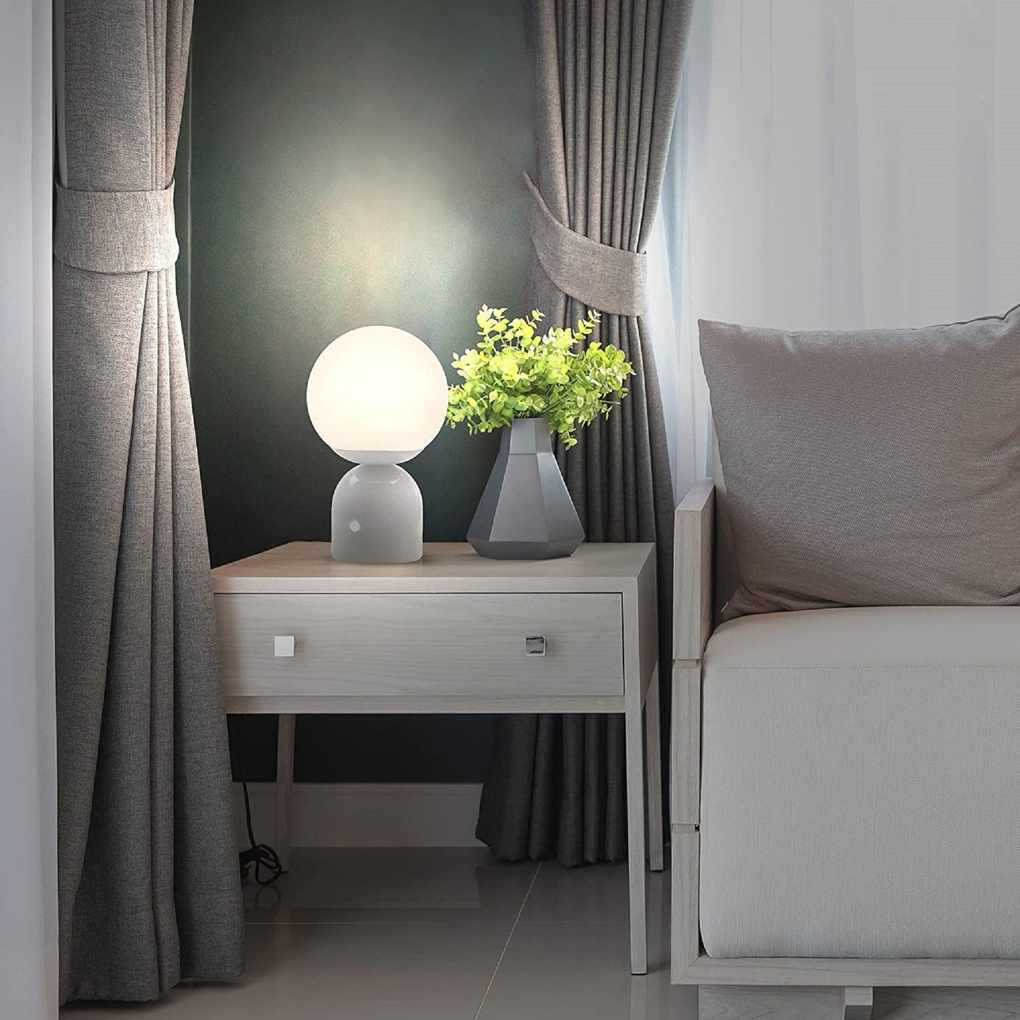 Brightech Mila 9.85 in. Mid-Century Modern Integrated LED Bedside Table Lamp