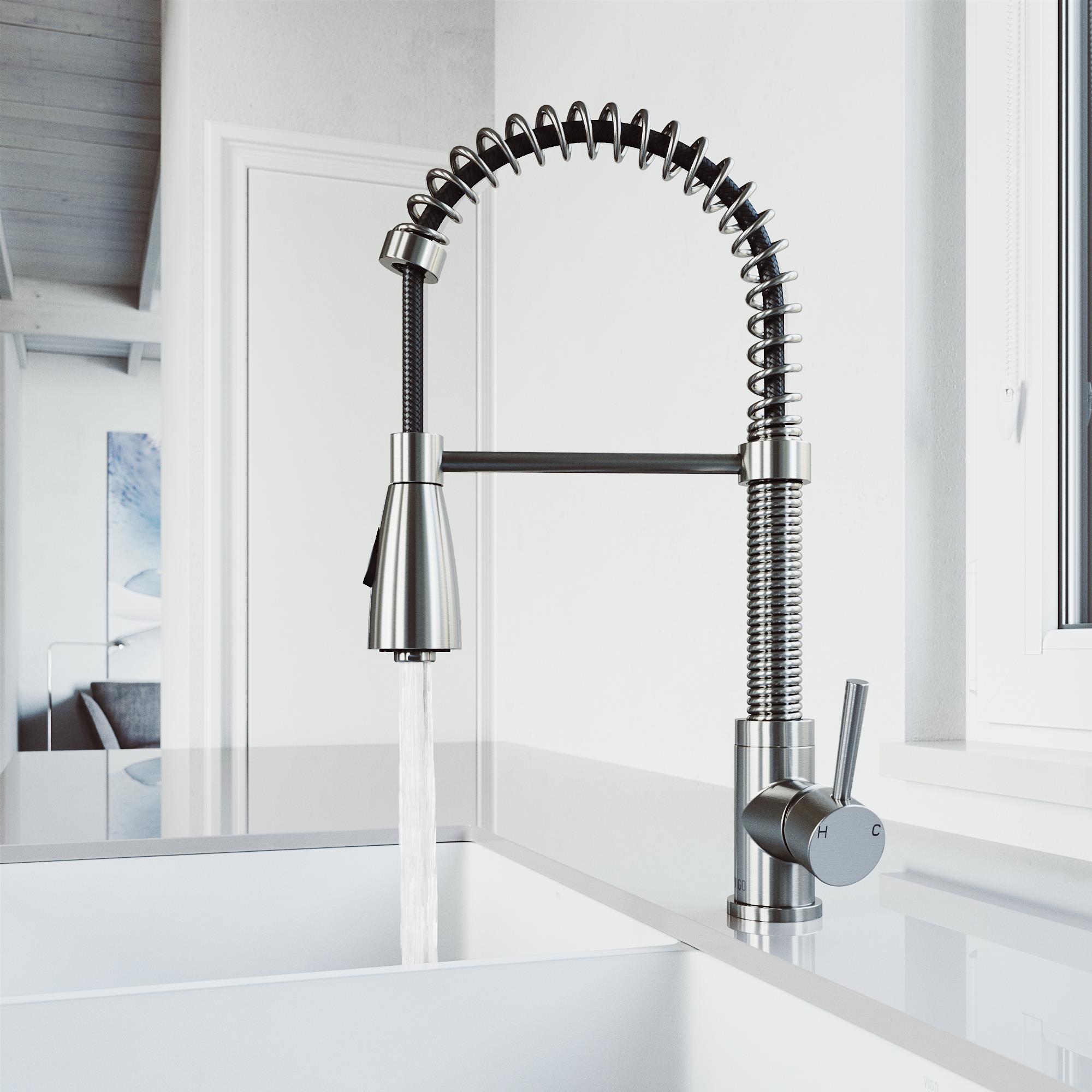 Brant 19 H 1-handle Pull-Down 2-Function Sprayer Kitchen Faucet