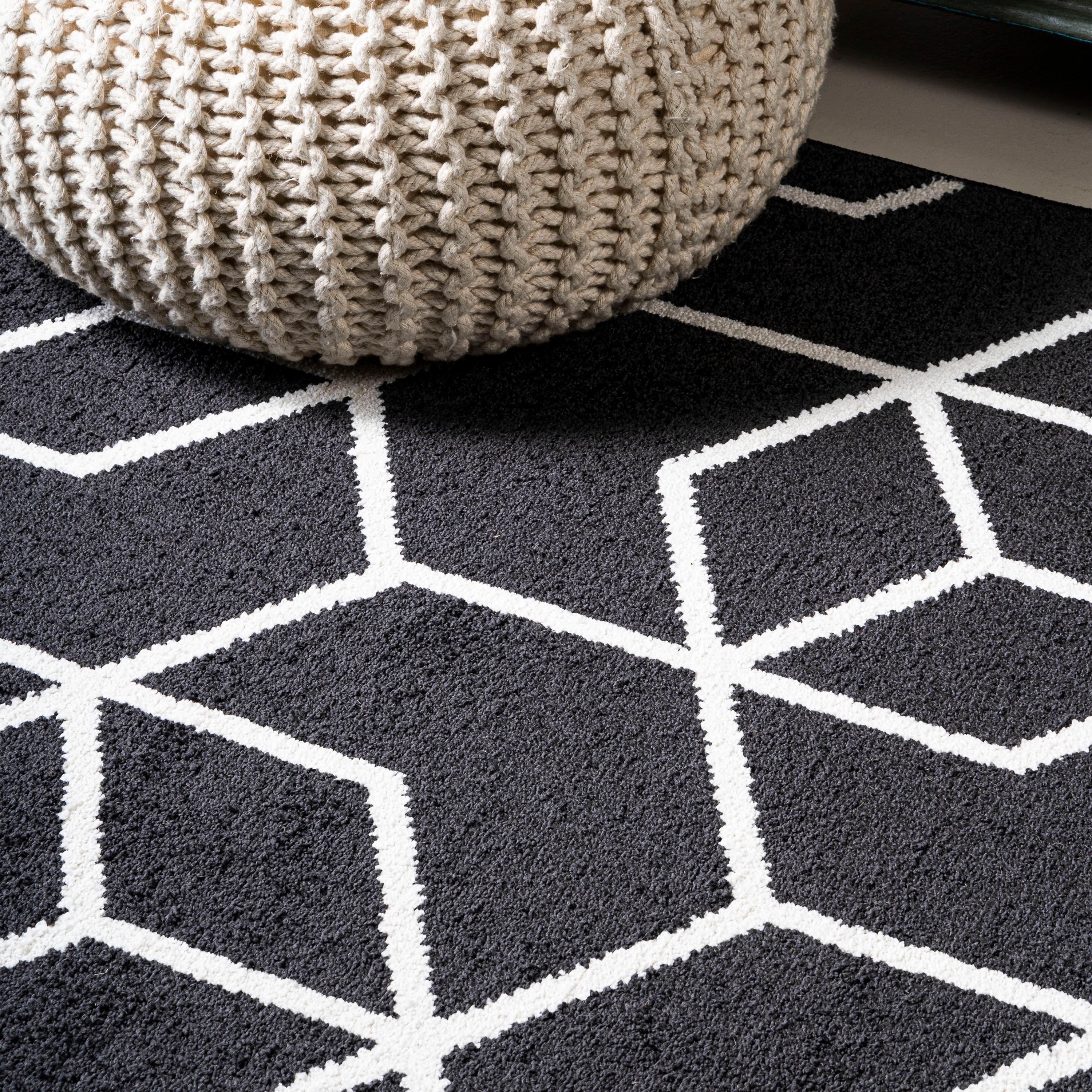 3'x5' Tumbling Blocks Modern Geometric Area Rug, Black/White - JONATHAN Y