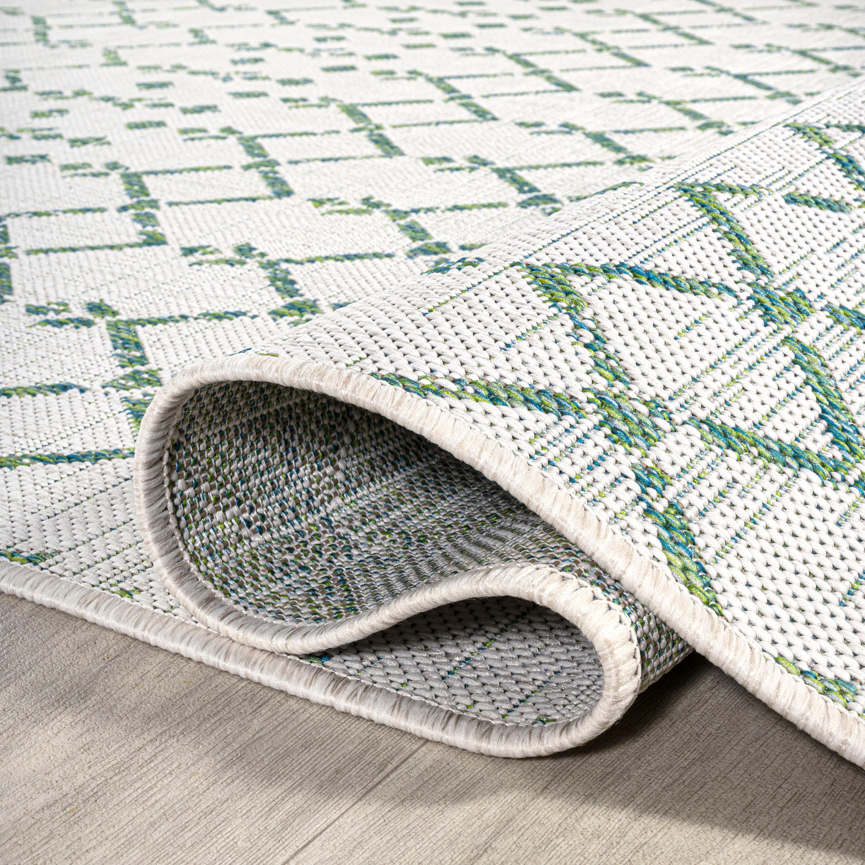 5' Round Ourika Moroccan Geometric Textured Weave Indoor/Outdoor Area Rug, Green/Ivory - JONATHAN Y