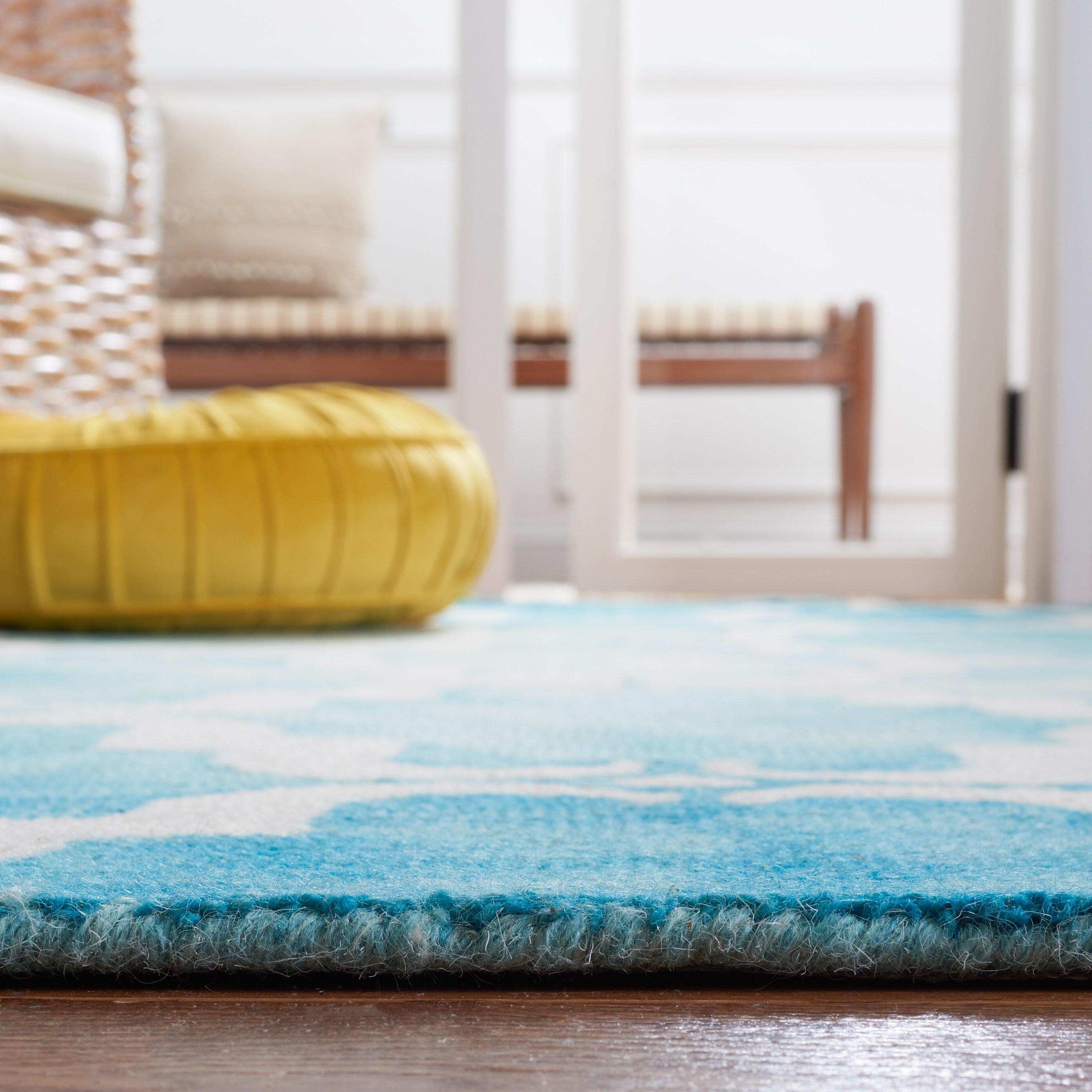 Dip Dye DDY536 Hand Tufted Accent Rug - Turquoise/Ivory - 2'6"x4' - Safavieh.