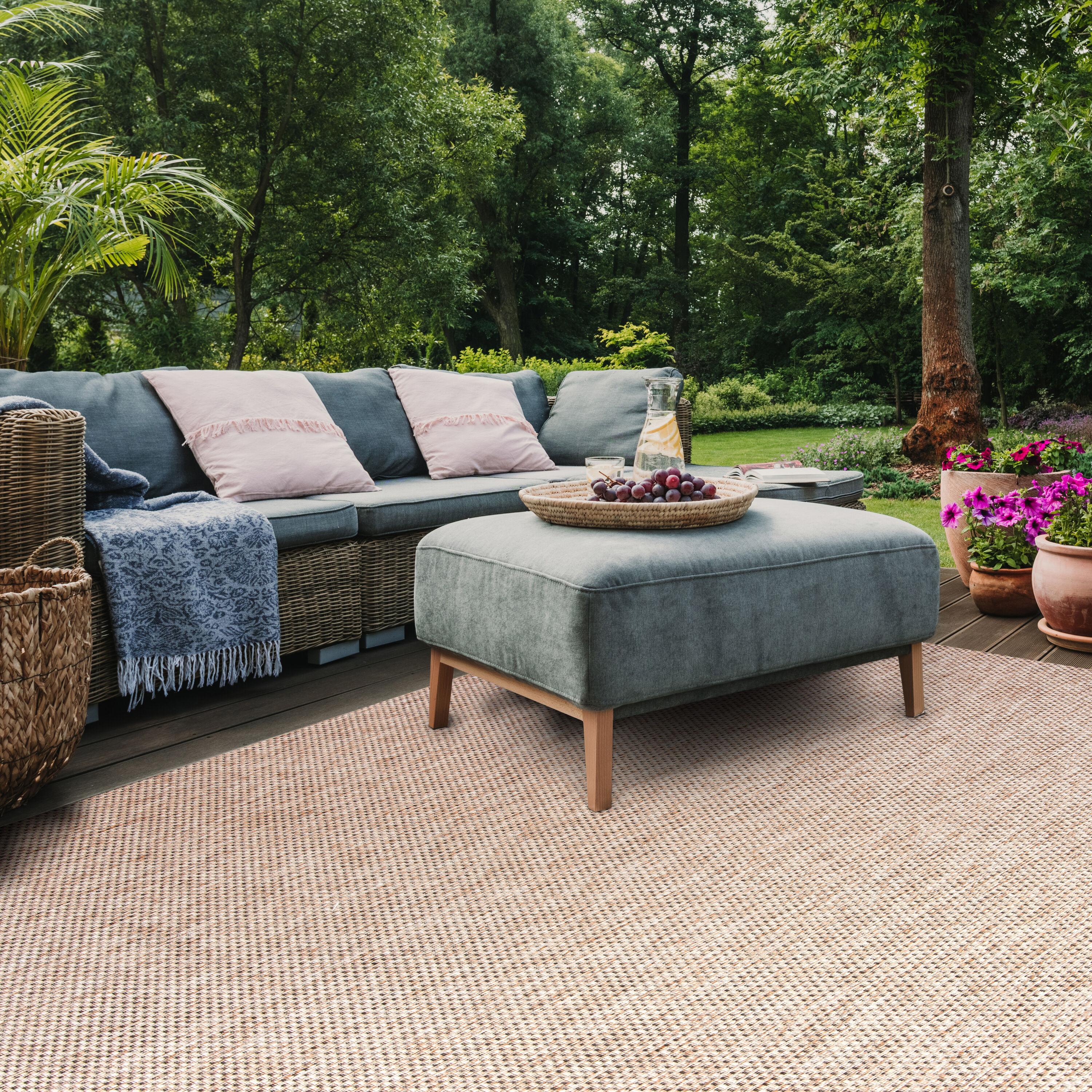 Courtyard CY8521 Power Loomed Indoor/Outdoor Area Rug - Natural/Black - 8'x10' - Safavieh.