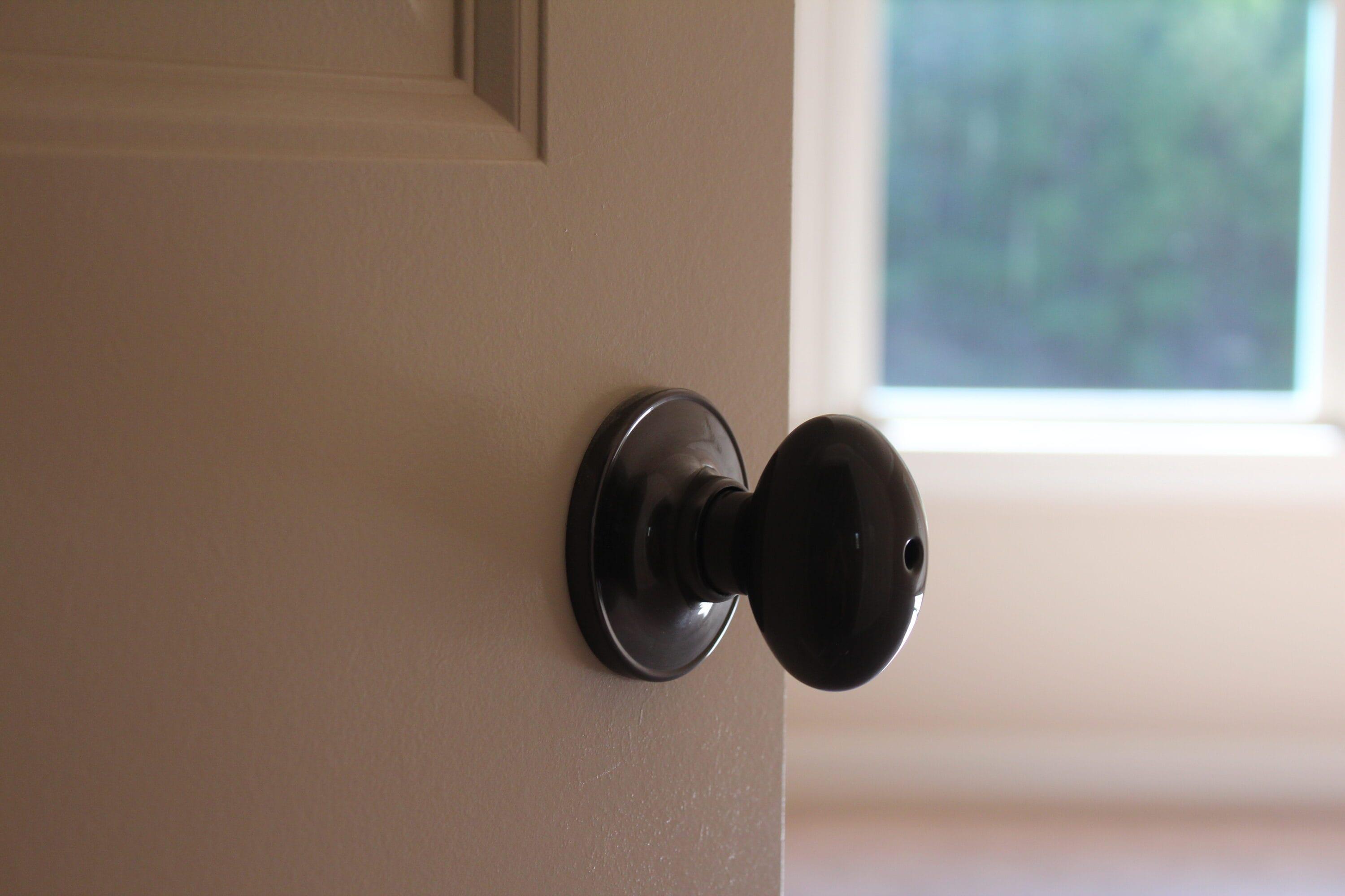 CALLAN Carlyle Privacy Door Knob