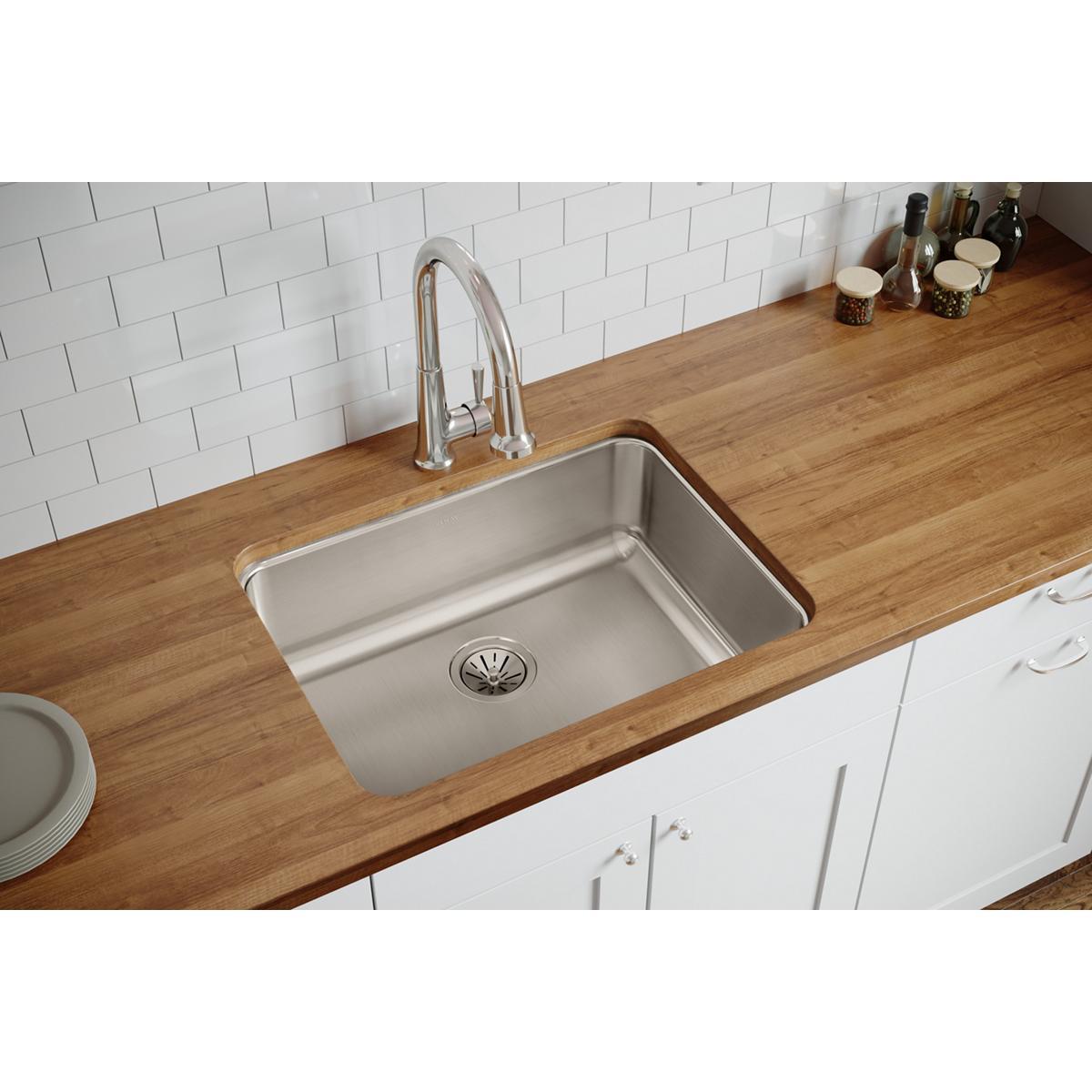 Lustertone 26" L x 19" W Undermount Kitchen Sink