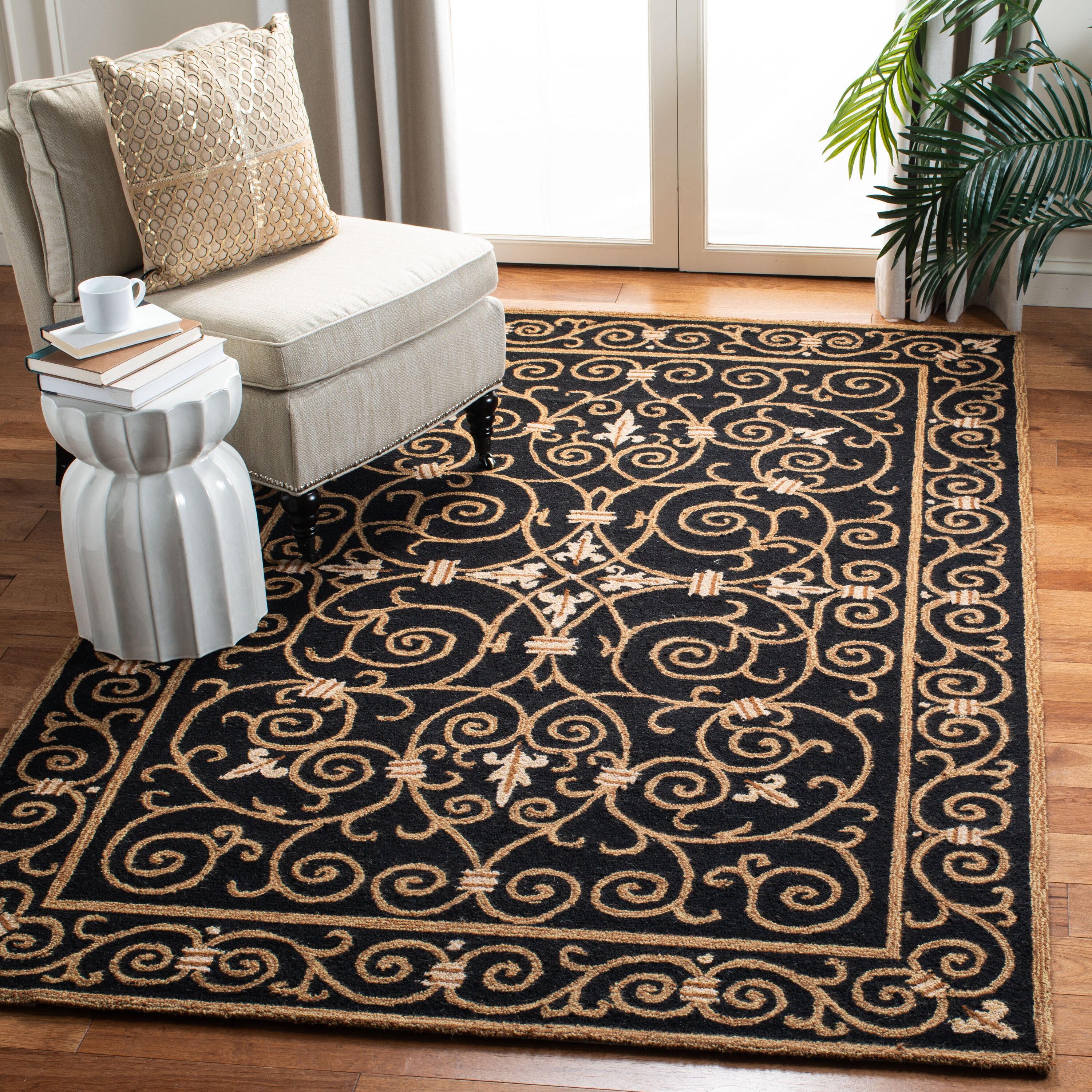 Chelsea HK11 Handmade Accent Rug - 2'6"x4' - Black - Safavieh