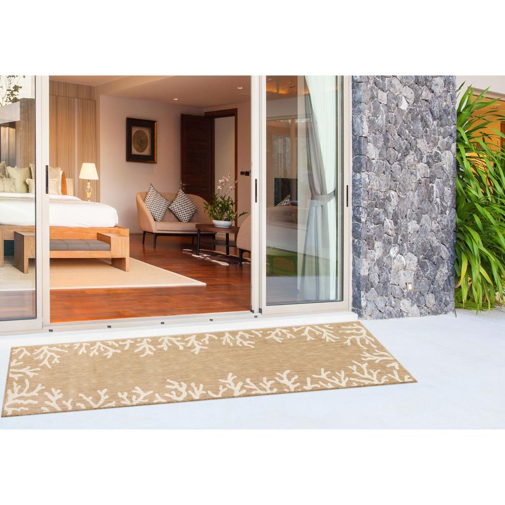 Liora Manne Carmel Coral Border Indoor/Outdoor Rug Sand 7'10" x 9'10"