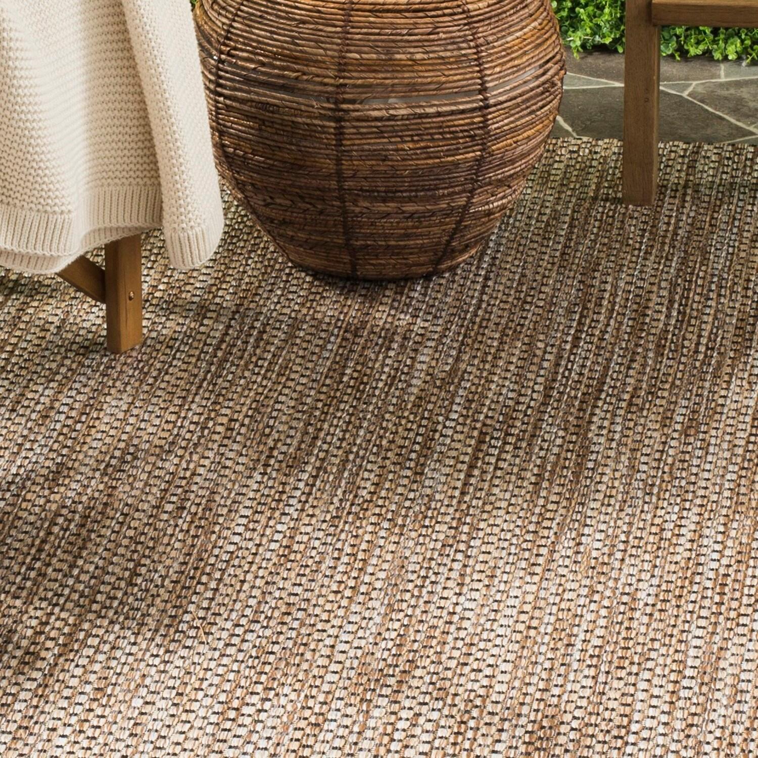 Courtyard CY8521 Power Loomed Indoor/Outdoor Area Rug - Natural/Black - 8'x10' - Safavieh.