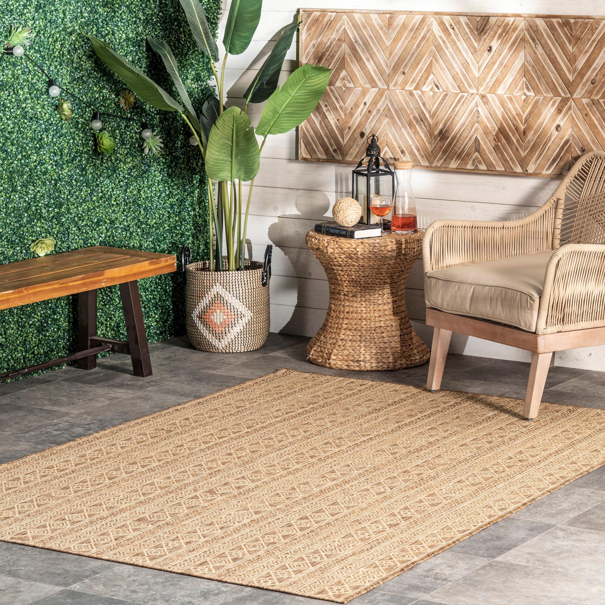 Devon Geometric Striped Indoor and Outdoor Area Rug - nuLOOM