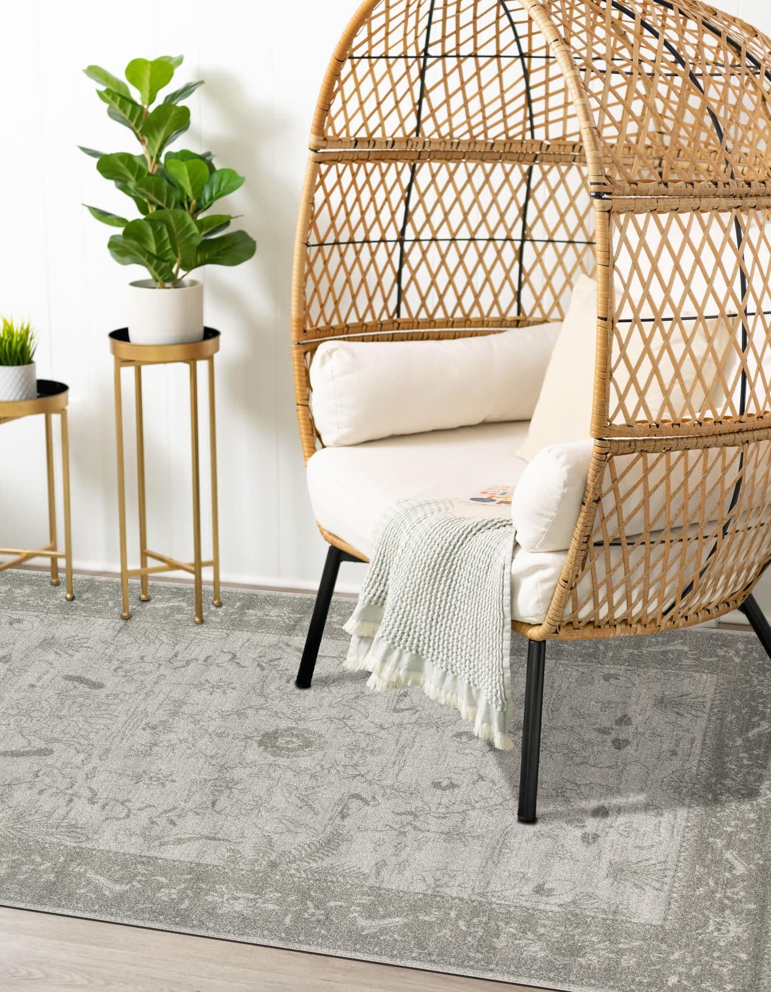 Unique Loom 7' 1 x 10' 0 Light Gray La Jolla Floral Area Rug