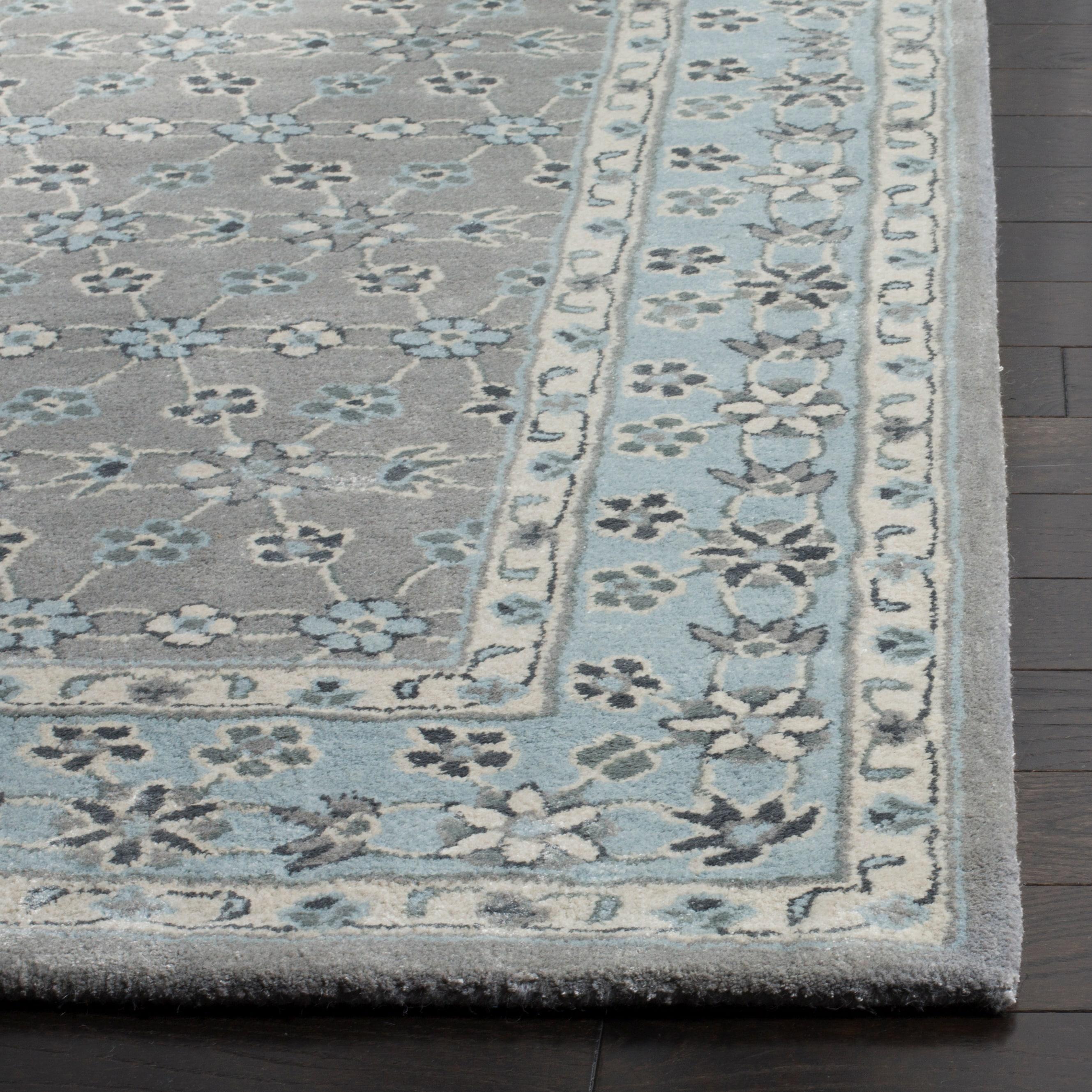 SAFAVIEH Bella Ridley Oriental Area Rug, Silver/Light Blue, 4' x 6'